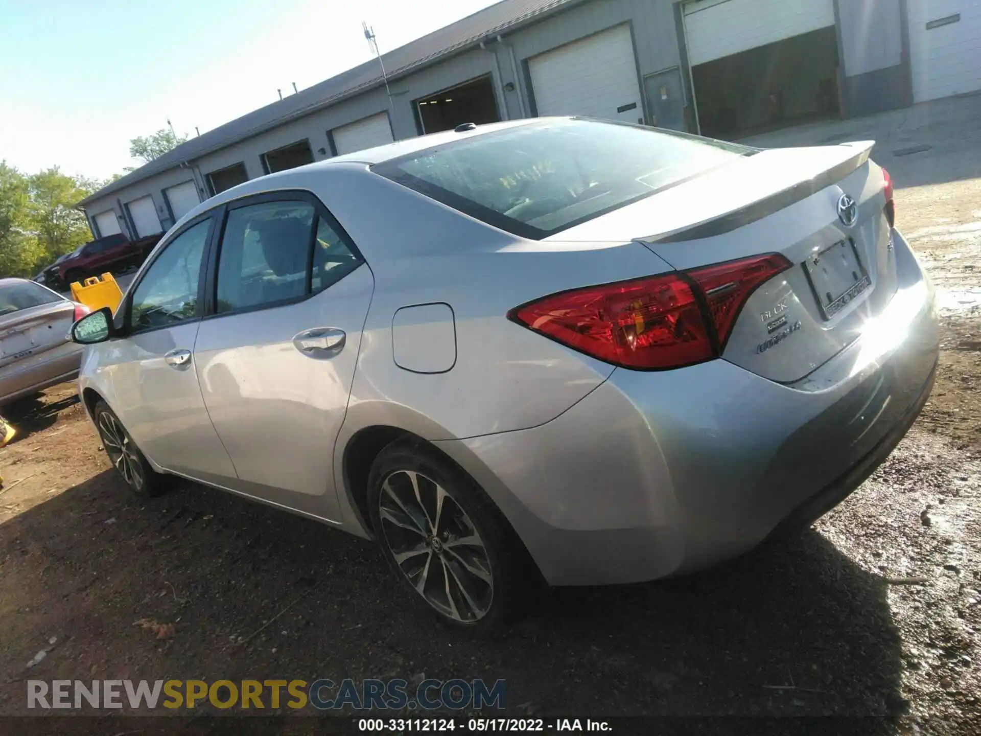 3 fotografías del automóvil dañado 2T1BURHE8KC132501 TOYOTA COROLLA 2019
