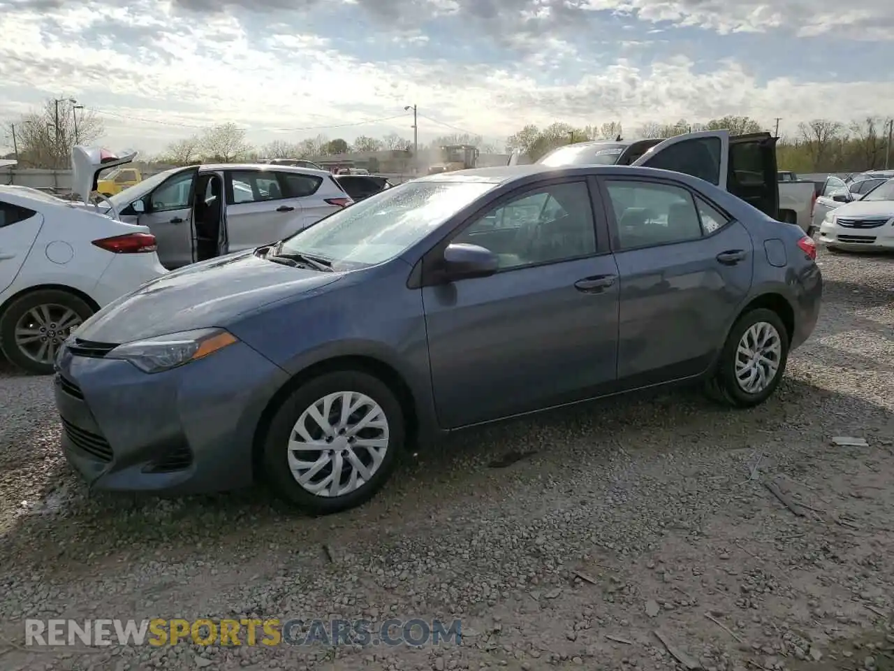 1 Photograph of a damaged car 2T1BURHE8KC145636 TOYOTA COROLLA 2019
