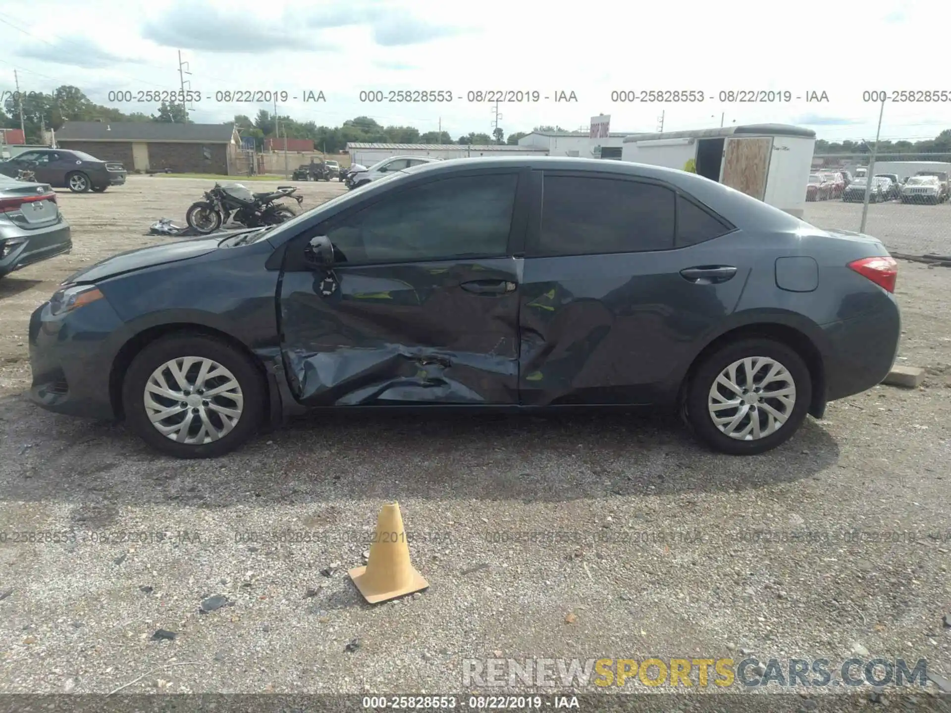 6 Photograph of a damaged car 2T1BURHE8KC165269 TOYOTA COROLLA 2019