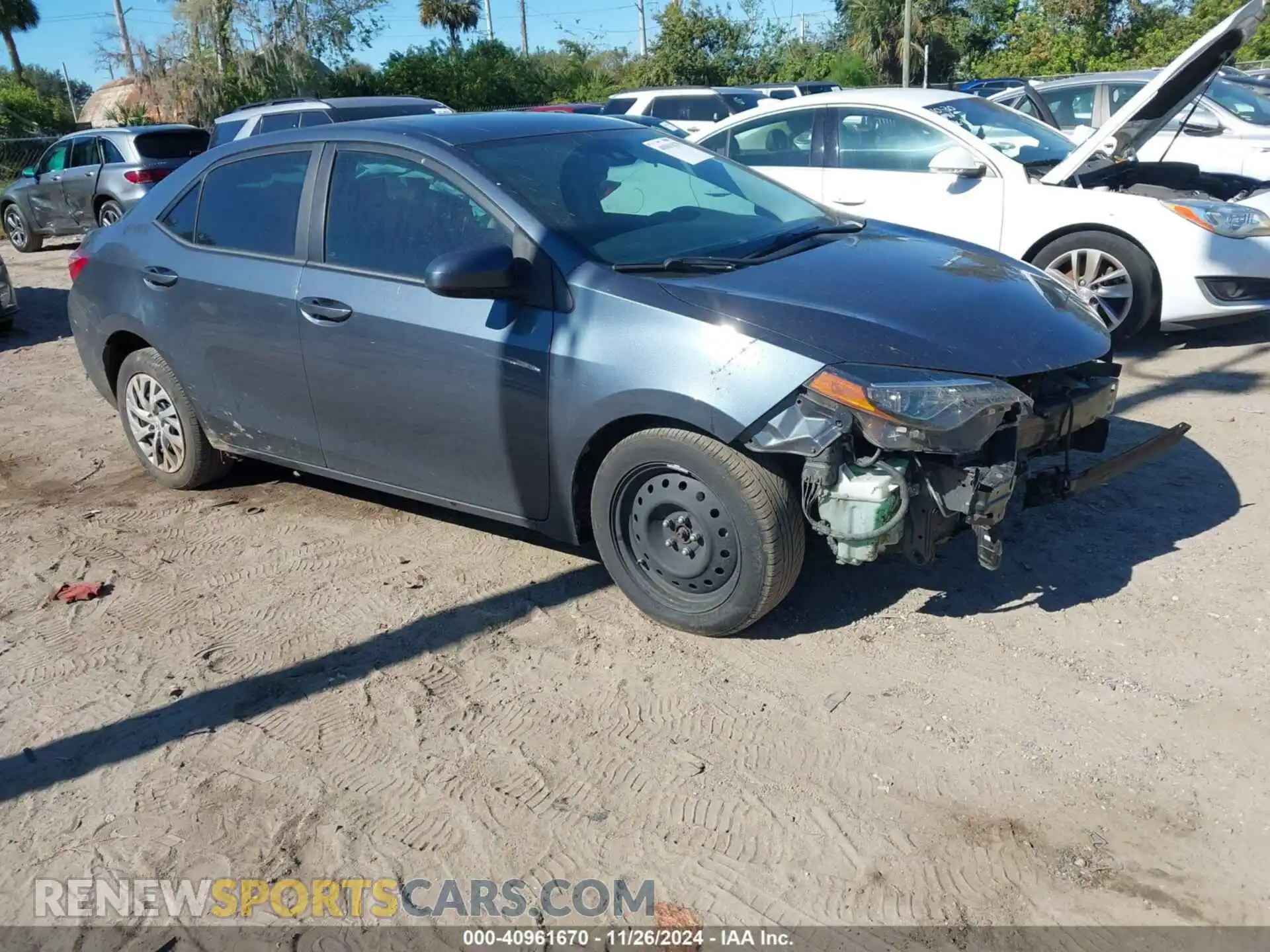 1 Photograph of a damaged car 2T1BURHE8KC175669 TOYOTA COROLLA 2019
