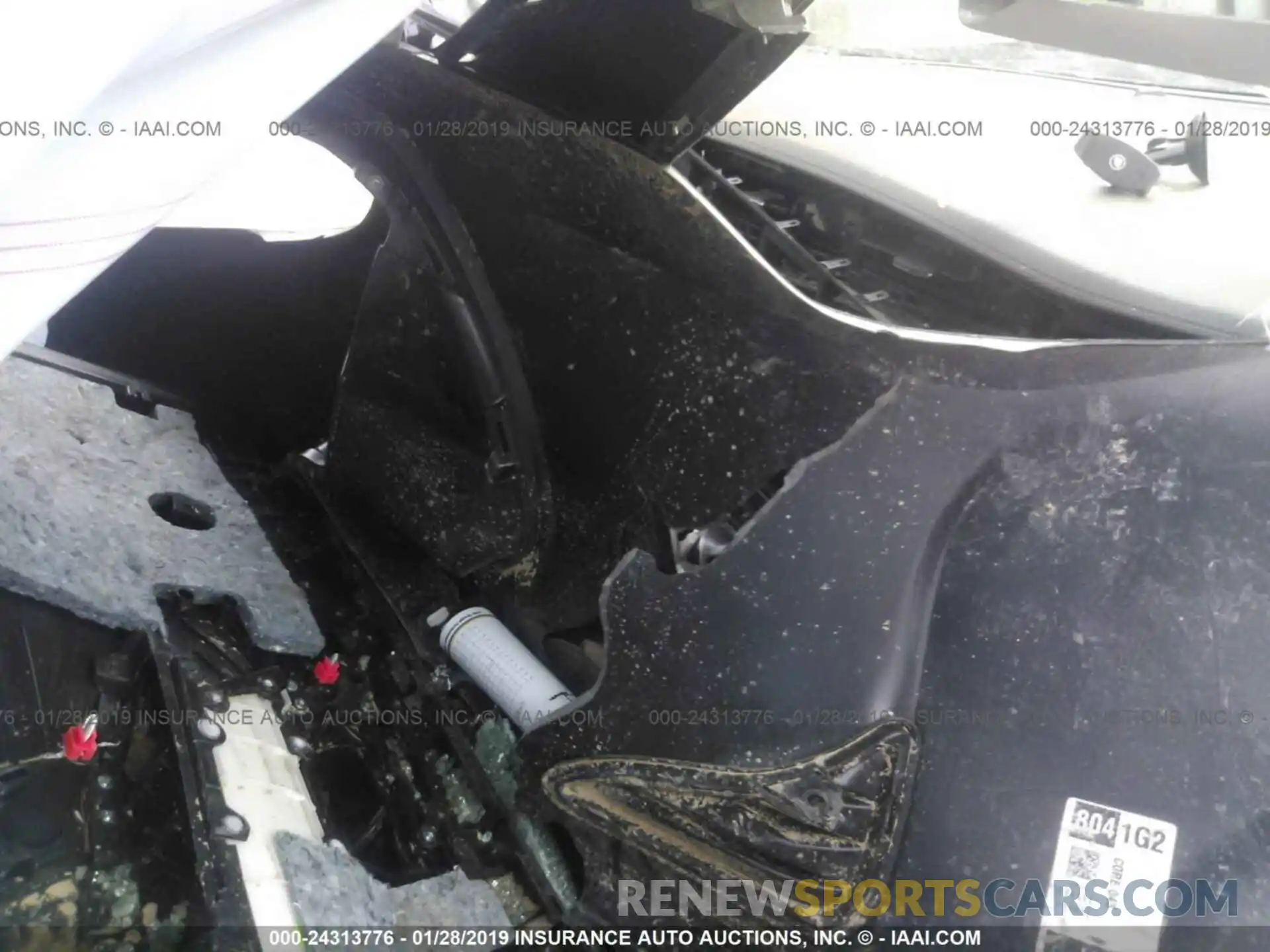 5 Photograph of a damaged car 2T1BURHE8KC180225 TOYOTA COROLLA 2019