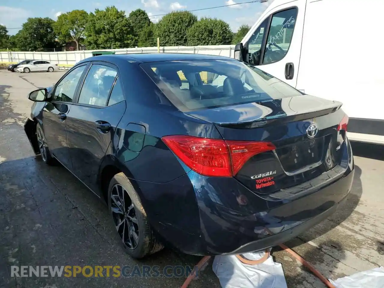 3 fotografías del automóvil dañado 2T1BURHE8KC184937 TOYOTA COROLLA 2019