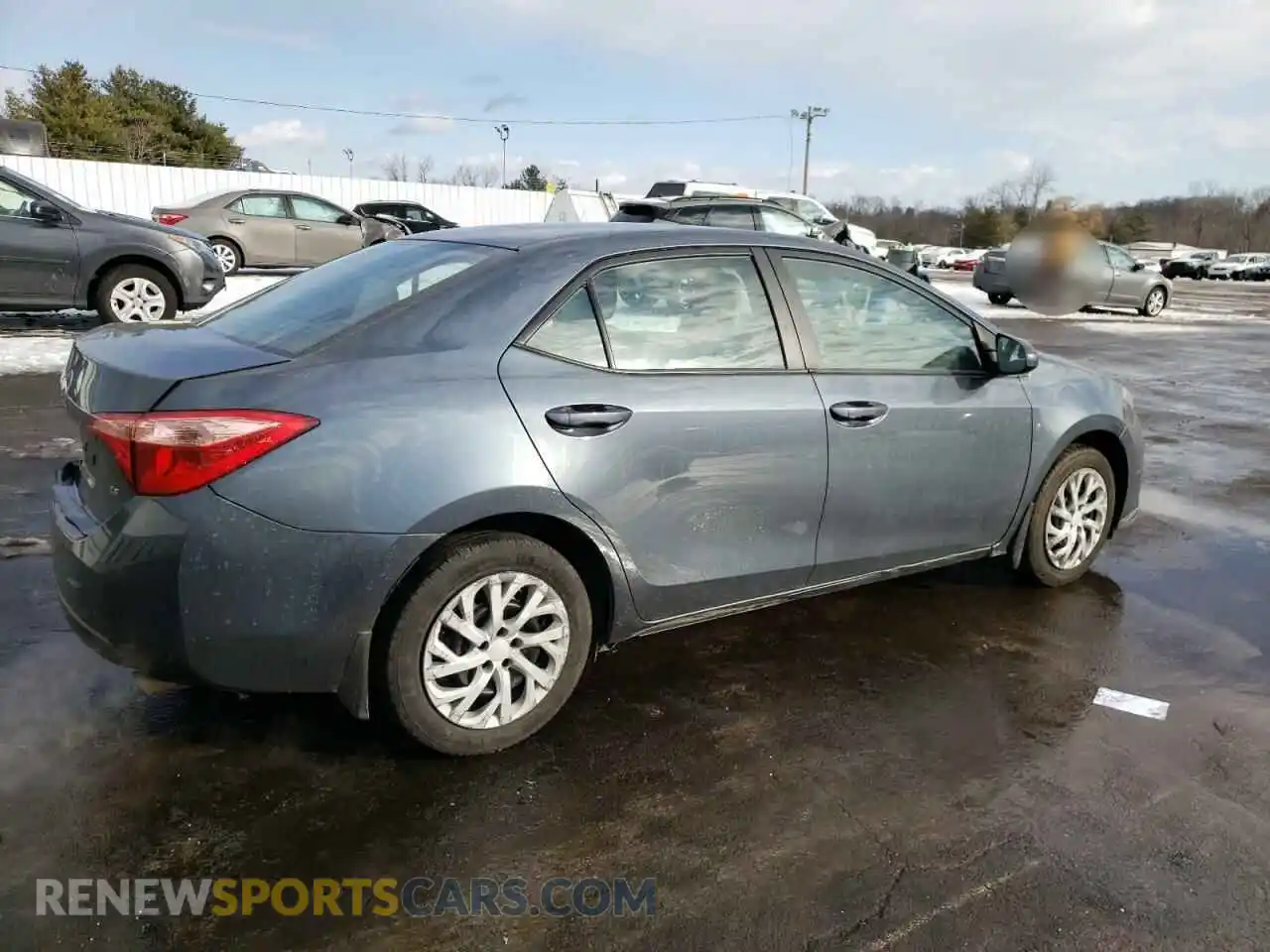 3 Photograph of a damaged car 2T1BURHE8KC192147 TOYOTA COROLLA 2019