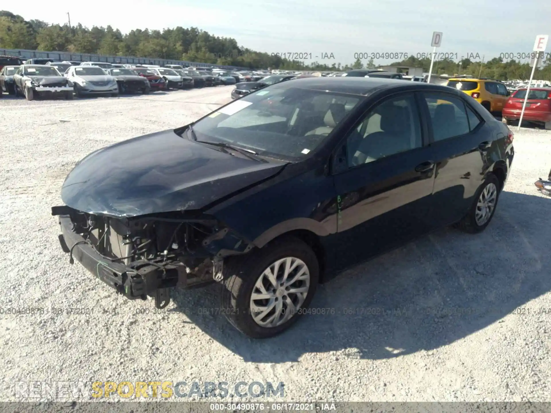 2 Photograph of a damaged car 2T1BURHE8KC192231 TOYOTA COROLLA 2019