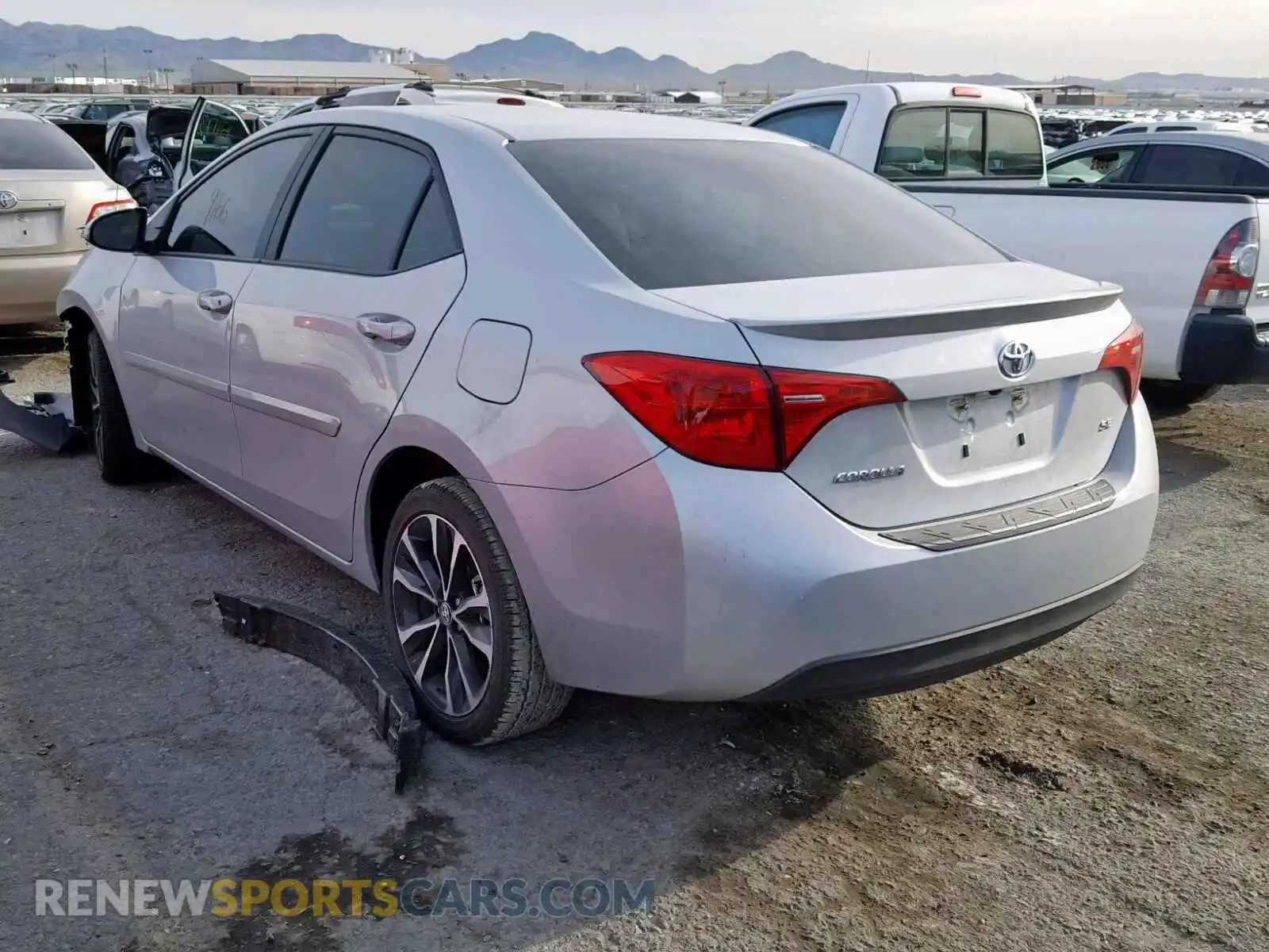 3 Photograph of a damaged car 2T1BURHE8KC193024 TOYOTA COROLLA 2019