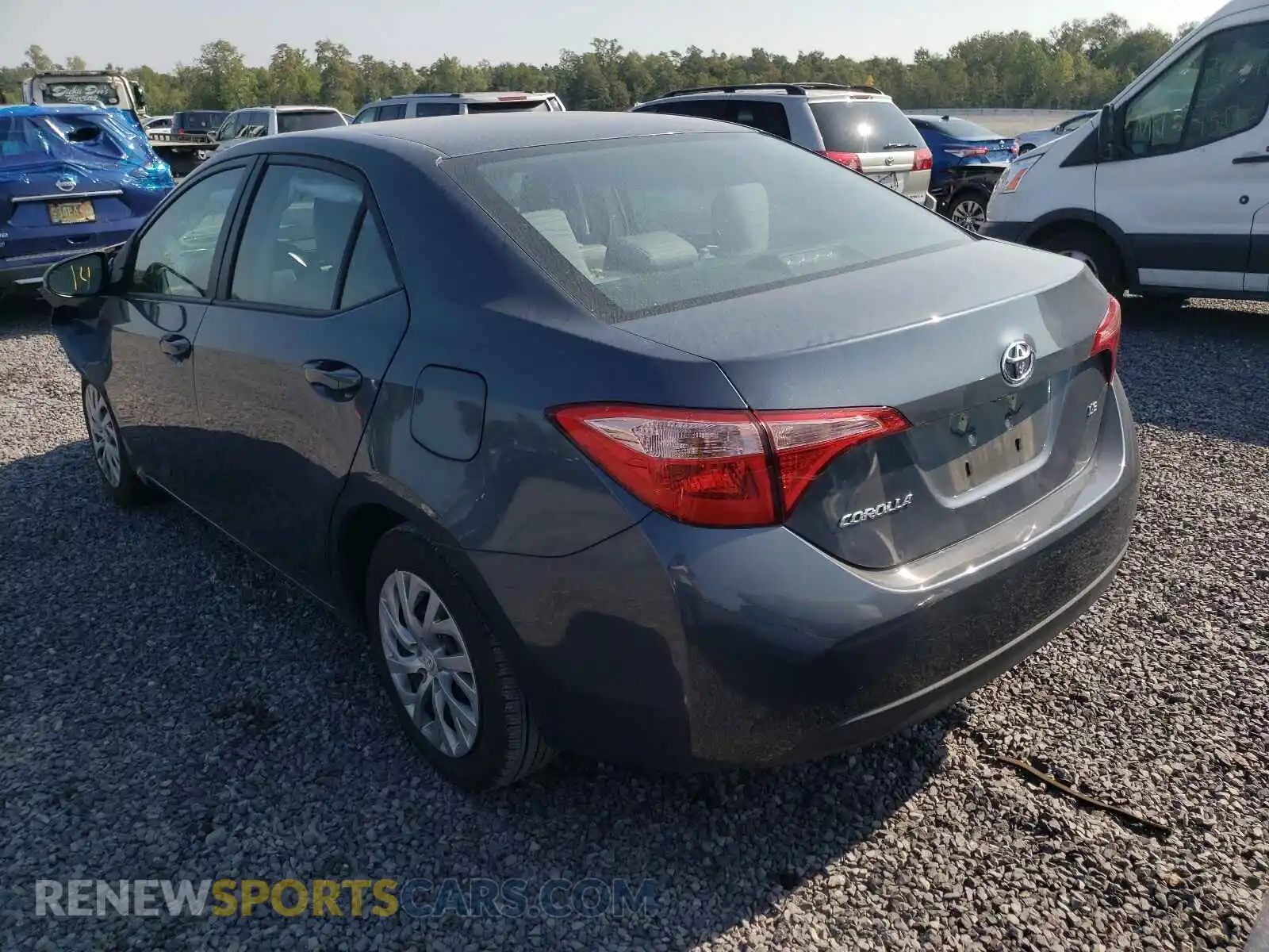 3 Photograph of a damaged car 2T1BURHE8KC199535 TOYOTA COROLLA 2019