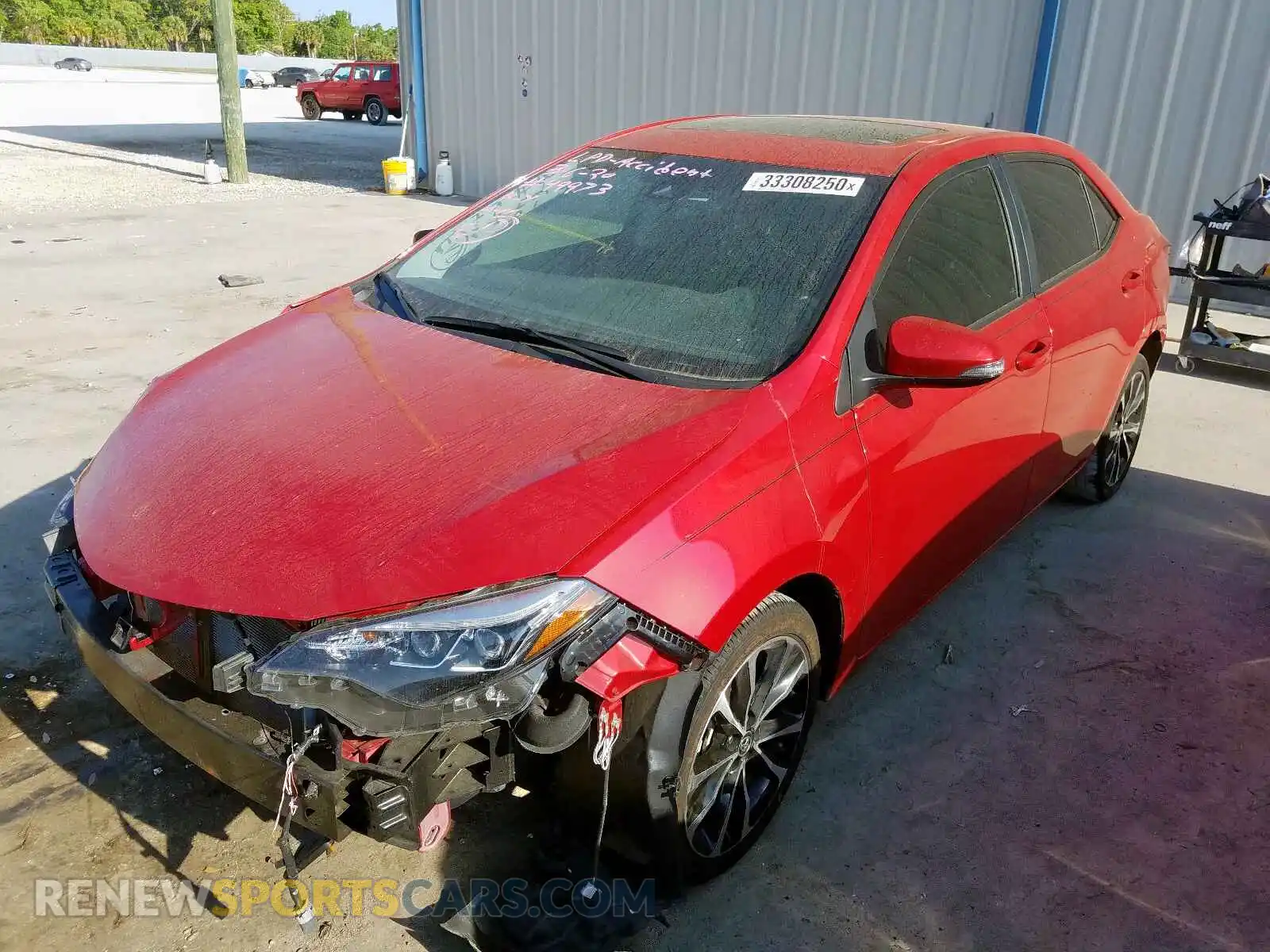 2 Photograph of a damaged car 2T1BURHE8KC205768 TOYOTA COROLLA 2019