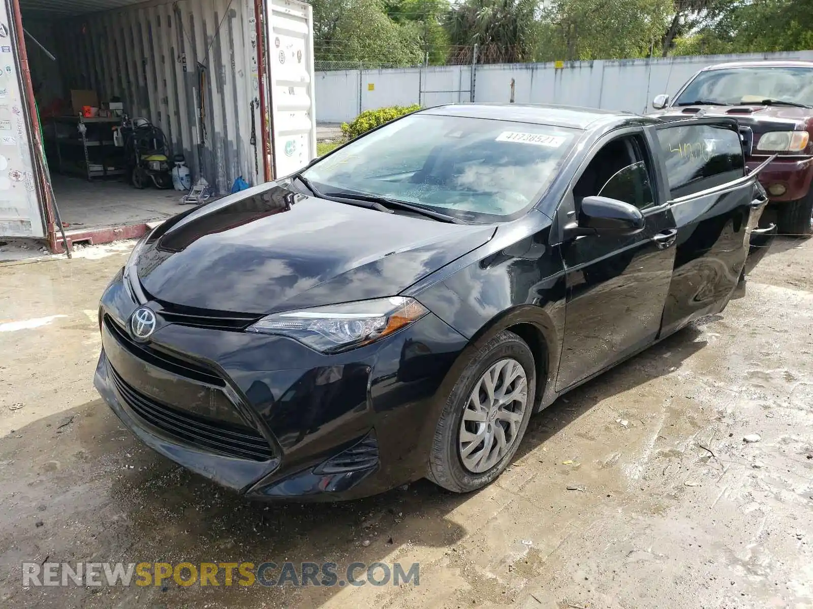 2 Photograph of a damaged car 2T1BURHE8KC205818 TOYOTA COROLLA 2019