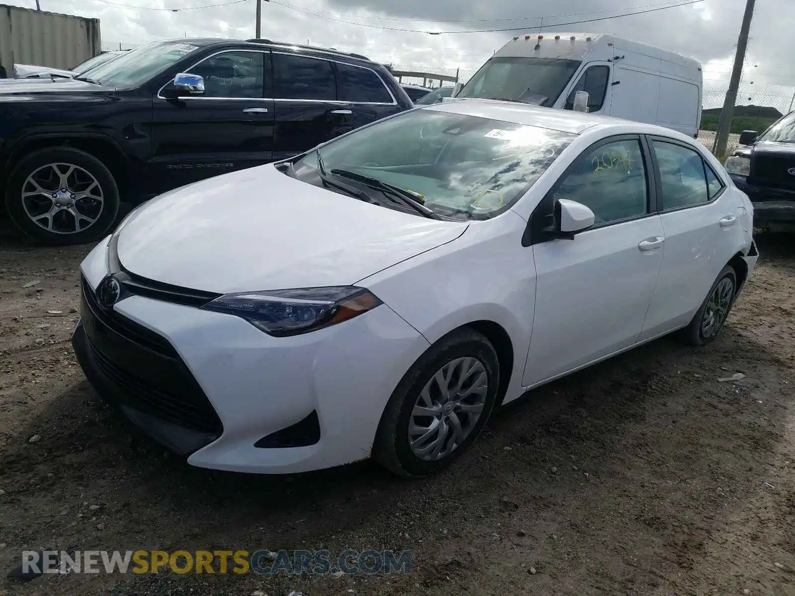 2 Photograph of a damaged car 2T1BURHE8KC215507 TOYOTA COROLLA 2019
