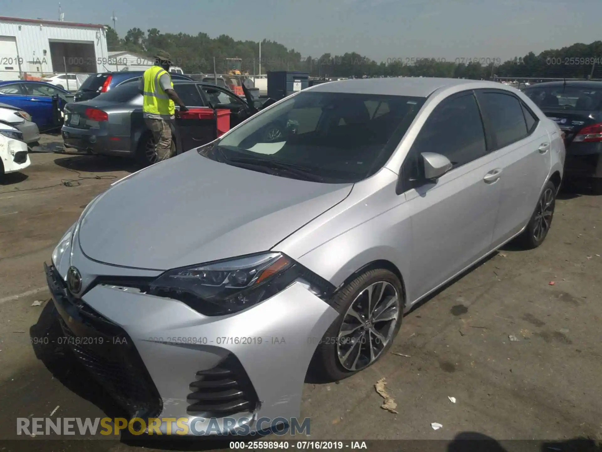 2 Photograph of a damaged car 2T1BURHE8KC217581 TOYOTA COROLLA 2019