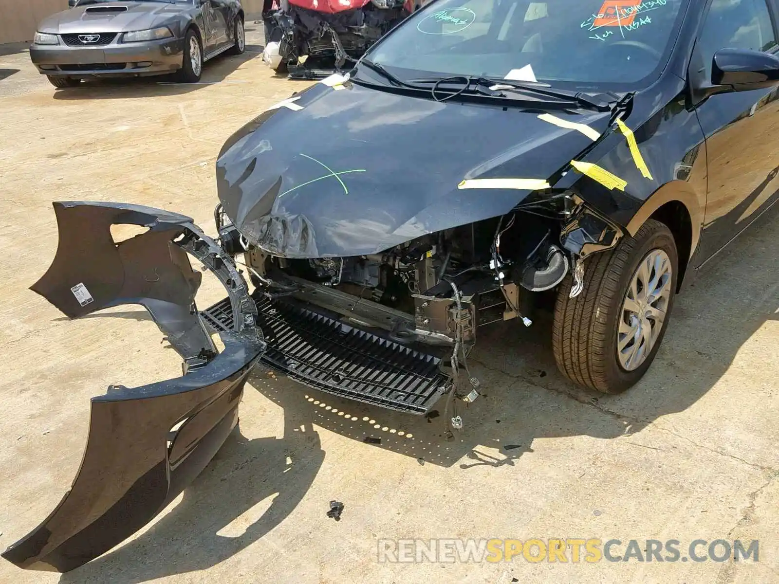 9 Photograph of a damaged car 2T1BURHE8KC224224 TOYOTA COROLLA 2019
