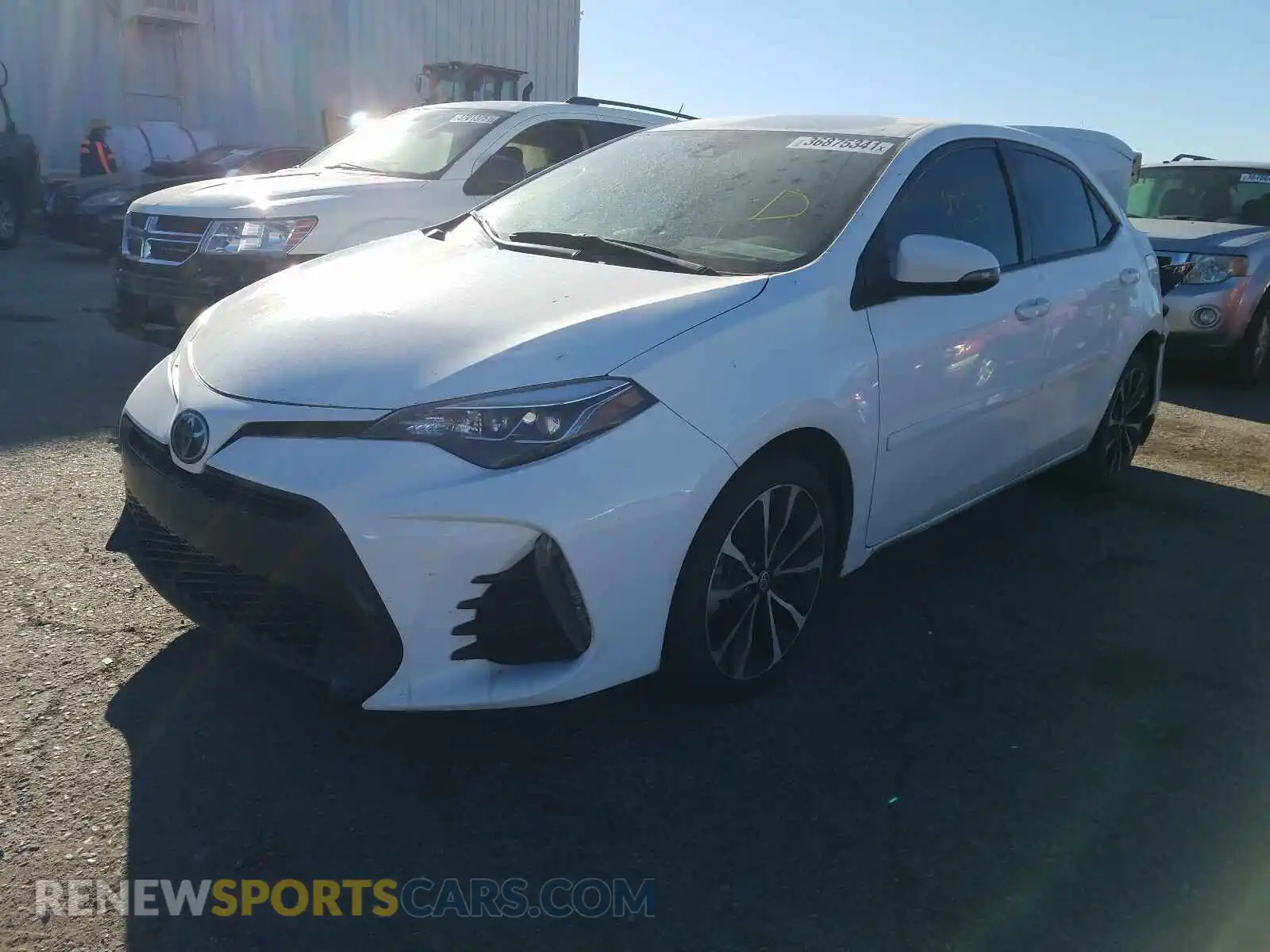 2 Photograph of a damaged car 2T1BURHE8KC230685 TOYOTA COROLLA 2019