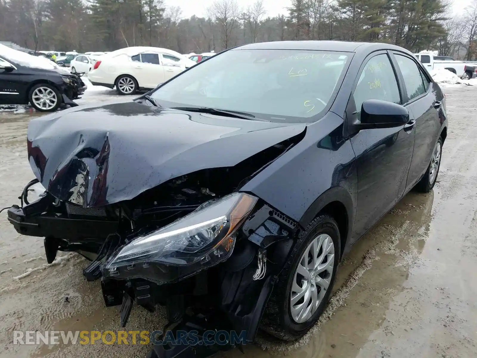 2 Photograph of a damaged car 2T1BURHE8KC235174 TOYOTA COROLLA 2019