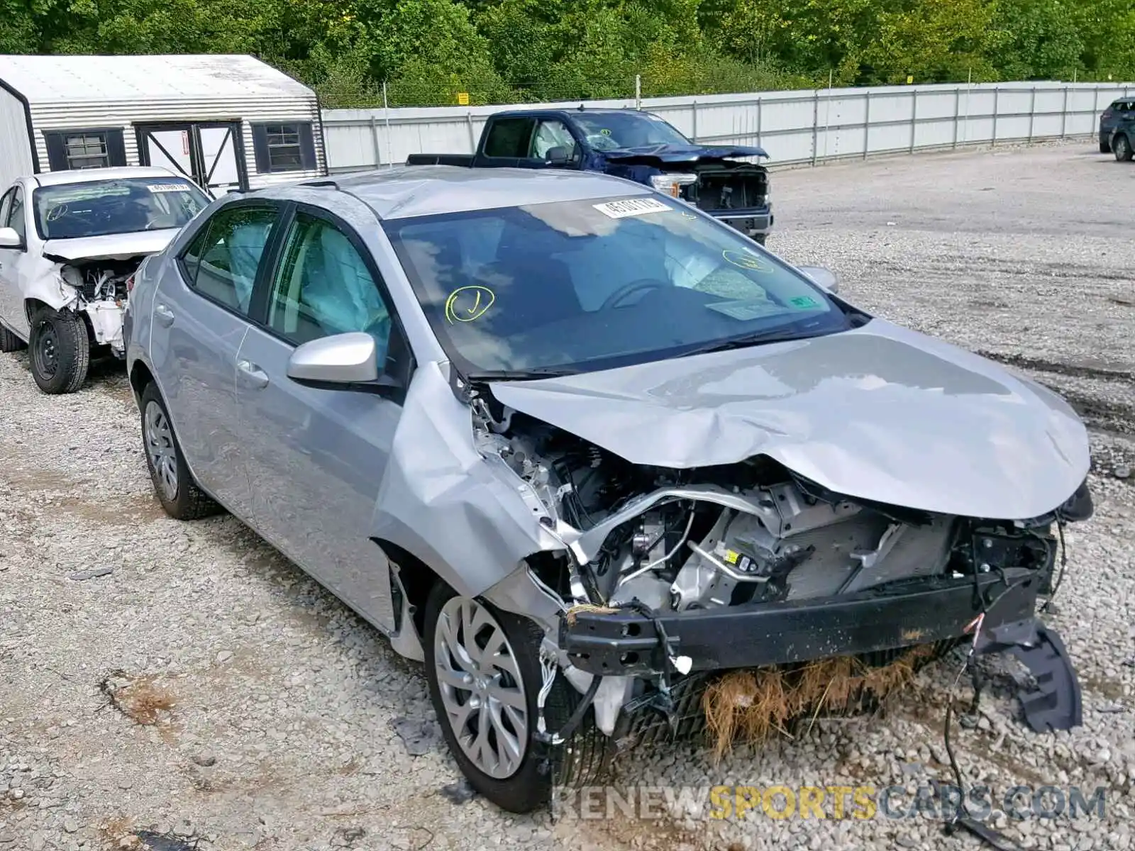 1 Photograph of a damaged car 2T1BURHE8KC239919 TOYOTA COROLLA 2019