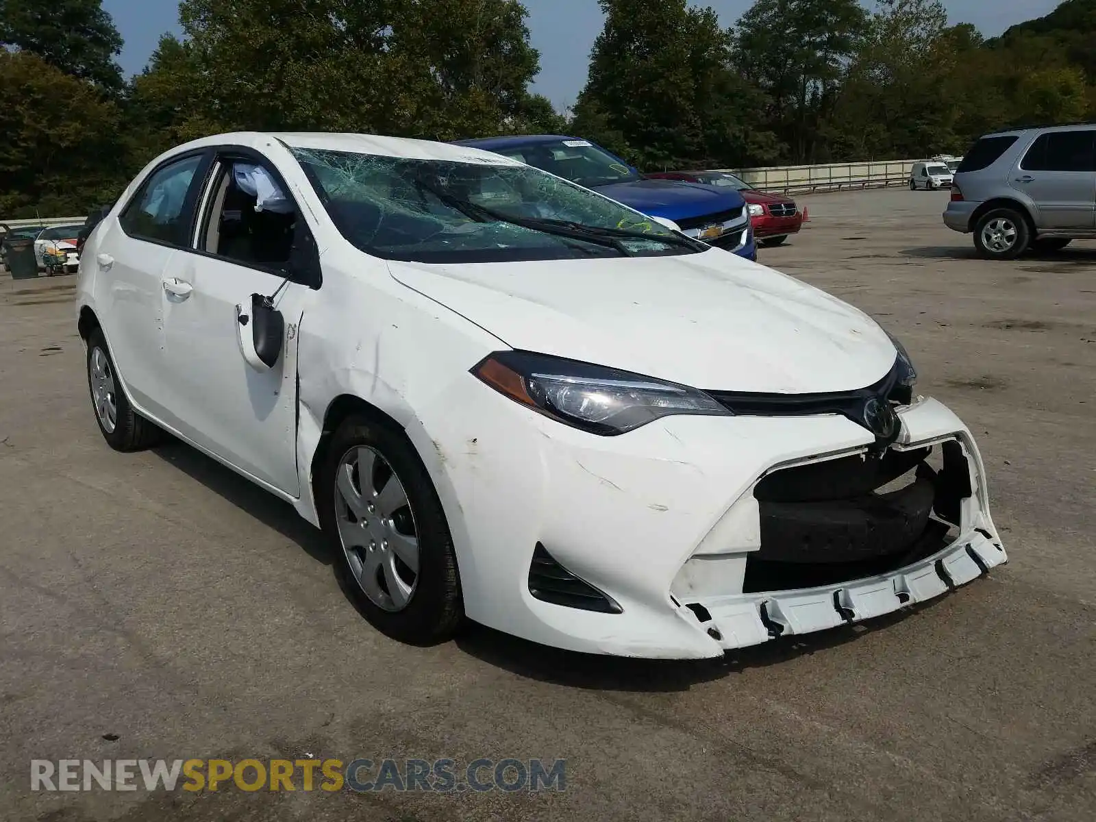 1 Photograph of a damaged car 2T1BURHE8KC240777 TOYOTA COROLLA 2019