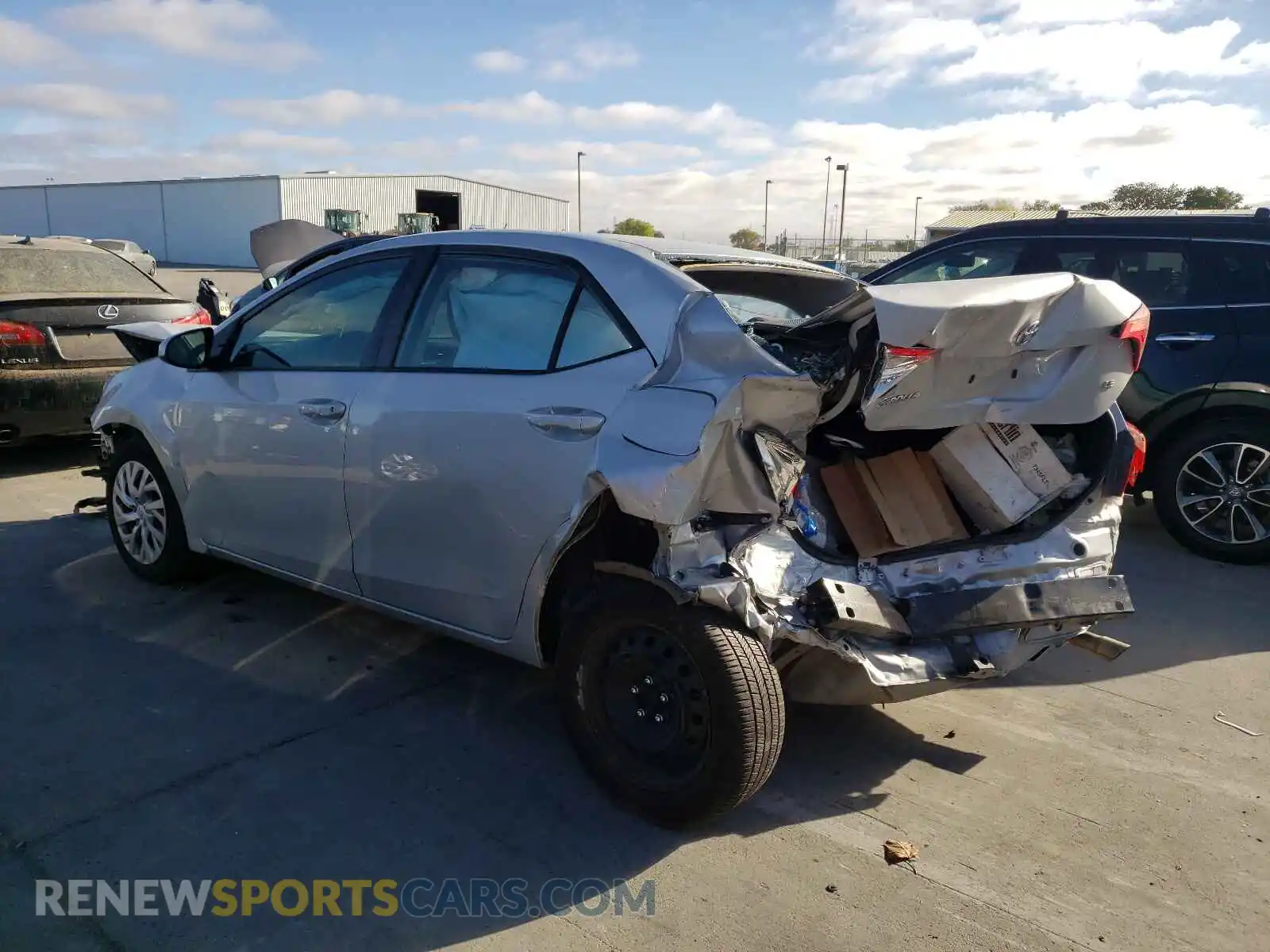 3 Photograph of a damaged car 2T1BURHE8KC245879 TOYOTA COROLLA 2019