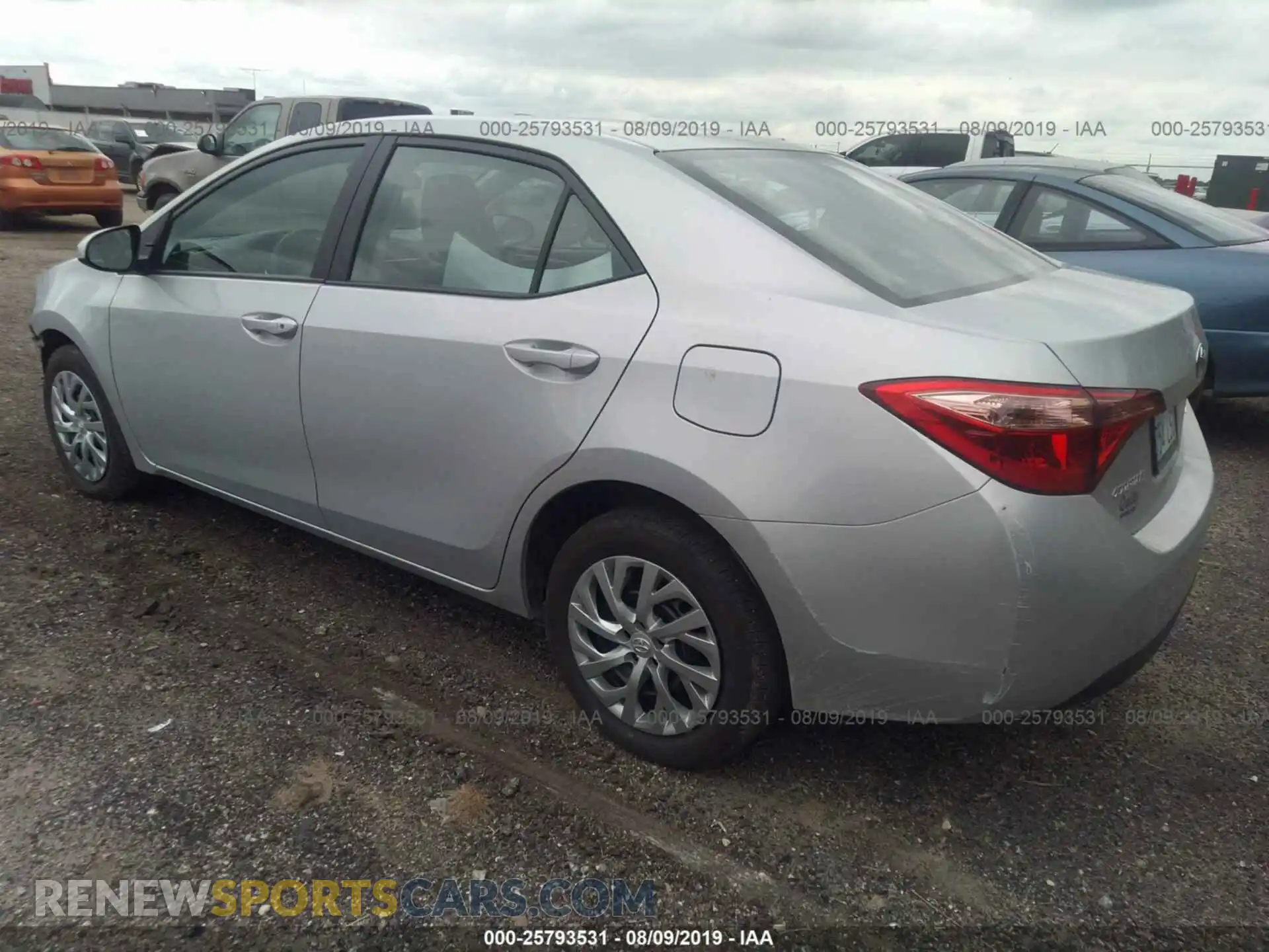 3 Photograph of a damaged car 2T1BURHE9KC126609 TOYOTA COROLLA 2019