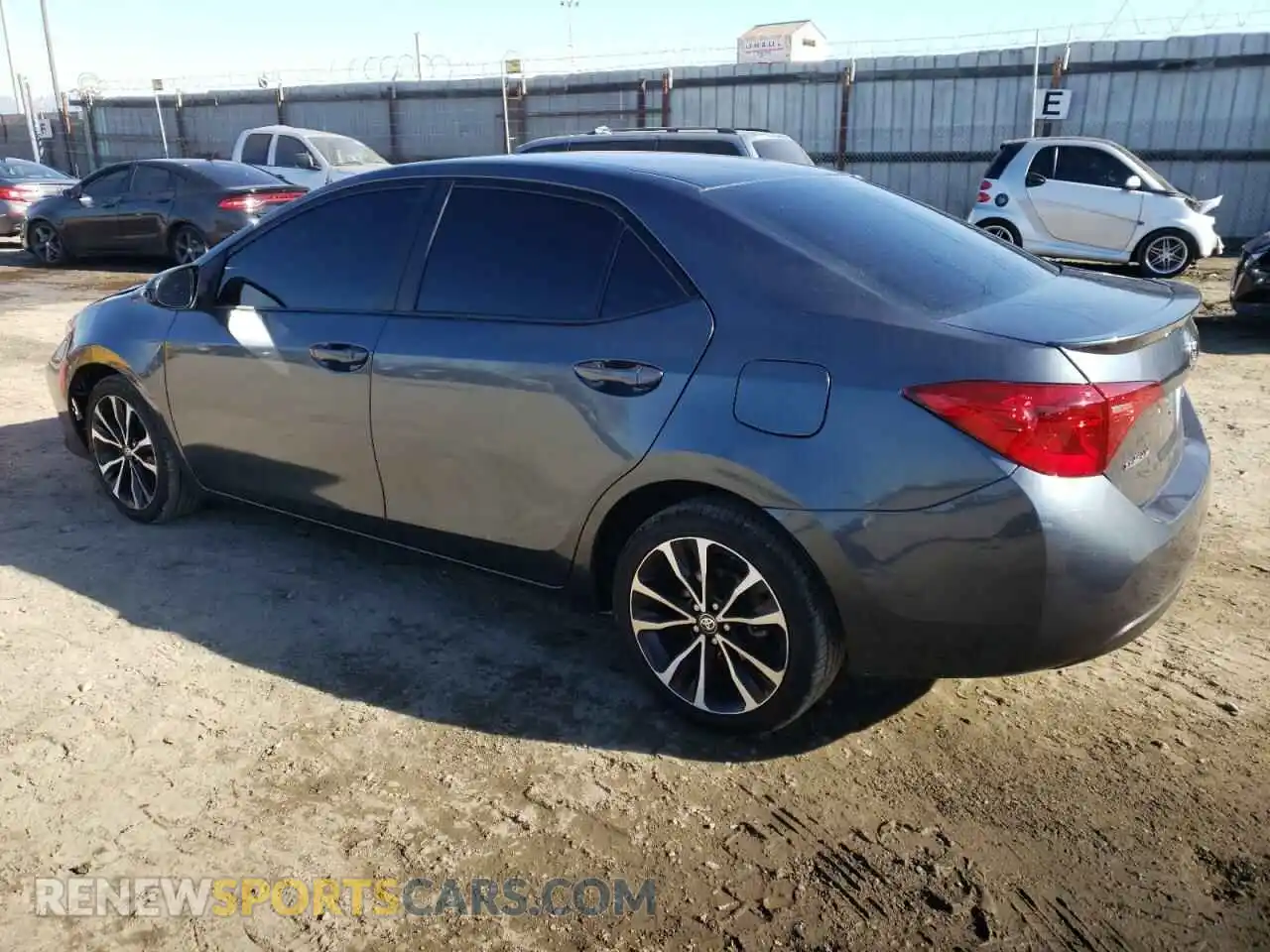 2 Photograph of a damaged car 2T1BURHE9KC129526 TOYOTA COROLLA 2019