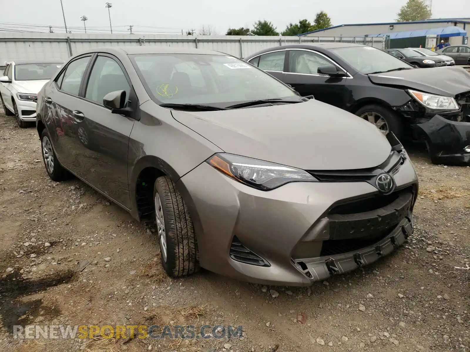 1 Photograph of a damaged car 2T1BURHE9KC137741 TOYOTA COROLLA 2019