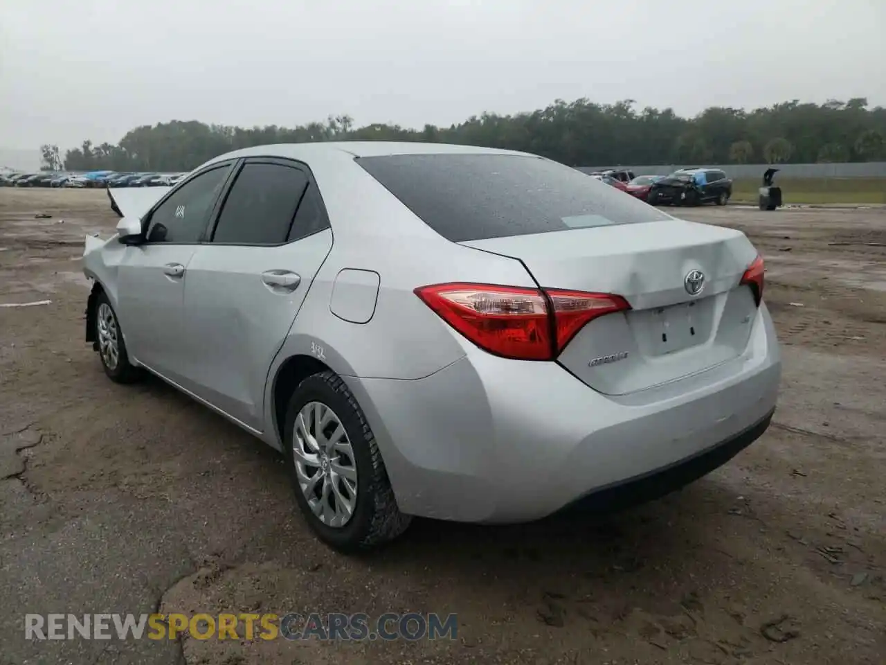 3 Photograph of a damaged car 2T1BURHE9KC140204 TOYOTA COROLLA 2019