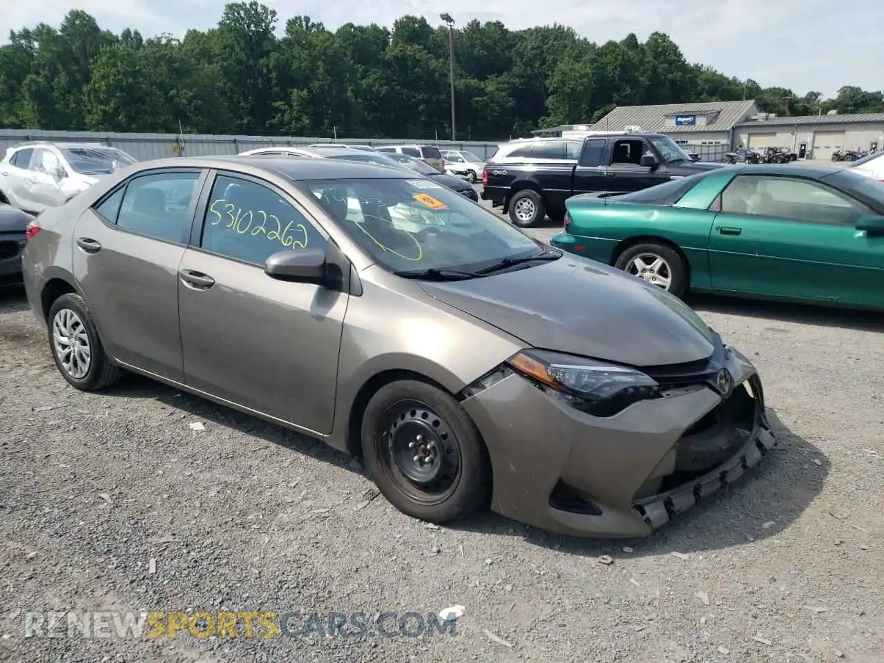 1 Photograph of a damaged car 2T1BURHE9KC141014 TOYOTA COROLLA 2019