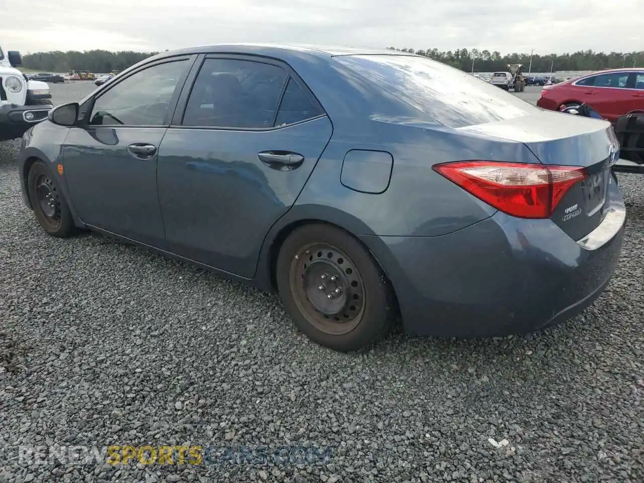 2 Photograph of a damaged car 2T1BURHE9KC165264 TOYOTA COROLLA 2019