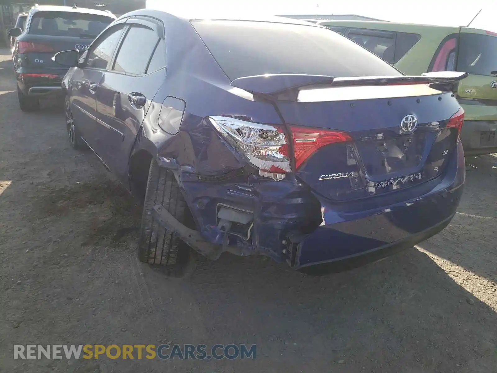 3 Photograph of a damaged car 2T1BURHE9KC172280 TOYOTA COROLLA 2019