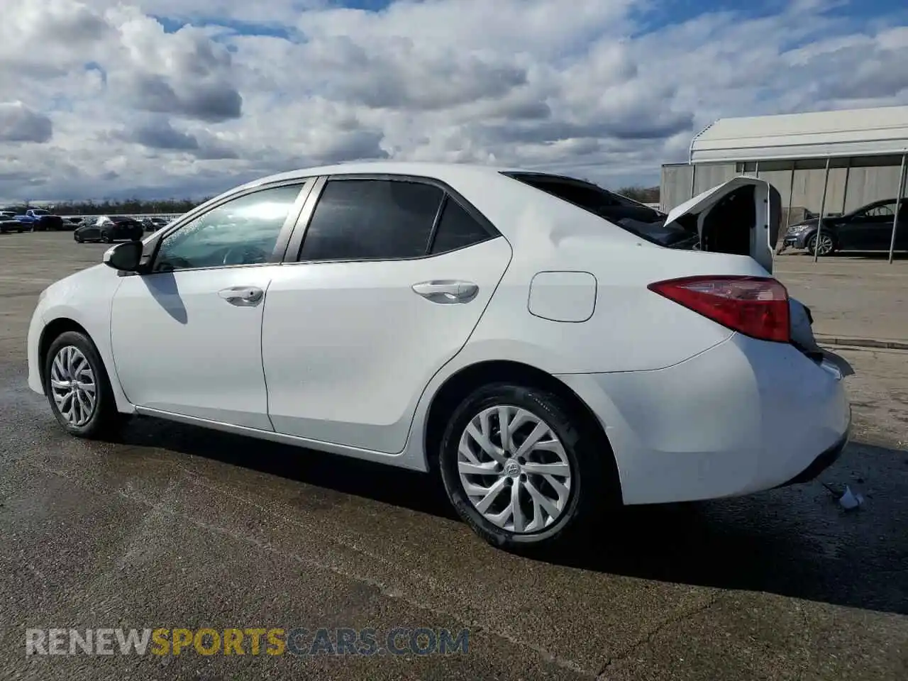 2 Photograph of a damaged car 2T1BURHE9KC181559 TOYOTA COROLLA 2019