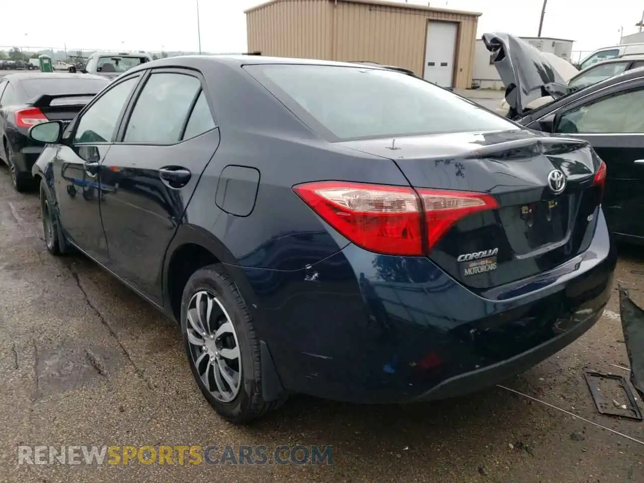 3 Photograph of a damaged car 2T1BURHE9KC192514 TOYOTA COROLLA 2019