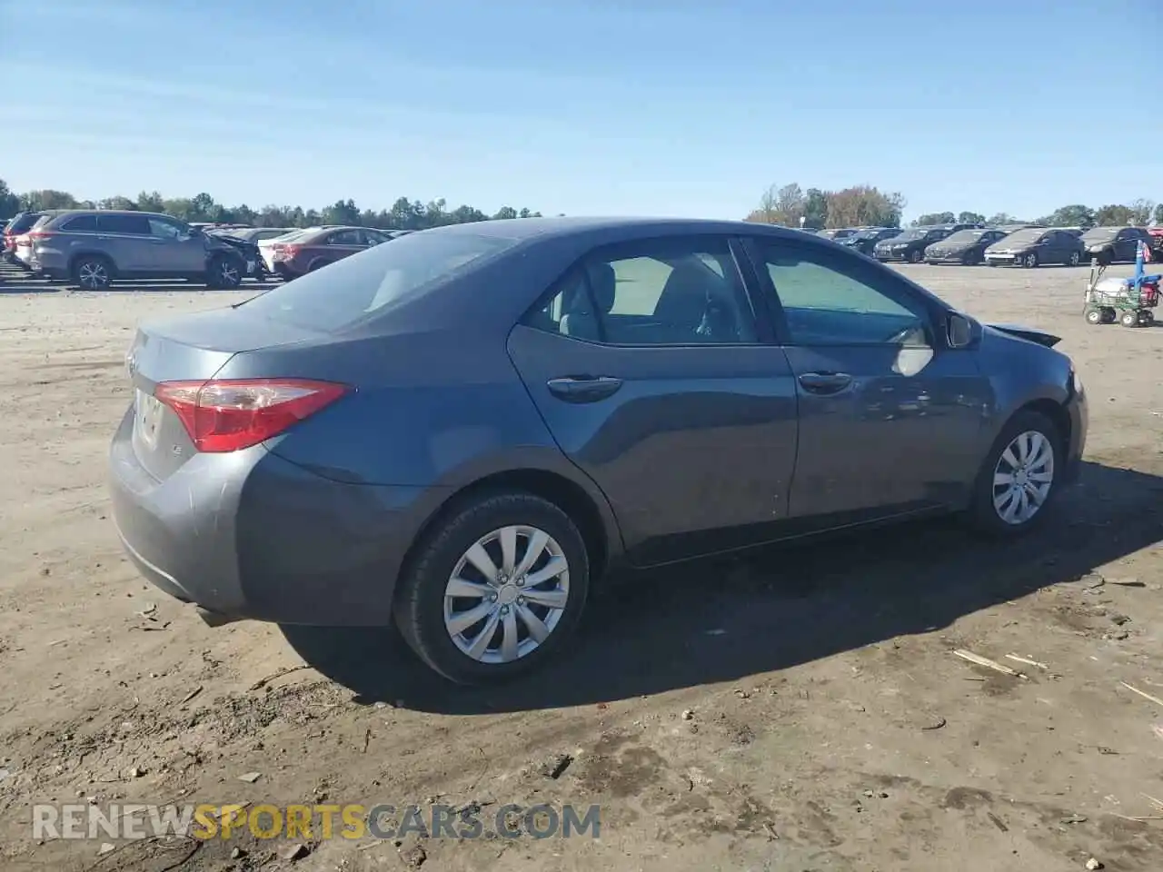 3 Photograph of a damaged car 2T1BURHE9KC200403 TOYOTA COROLLA 2019