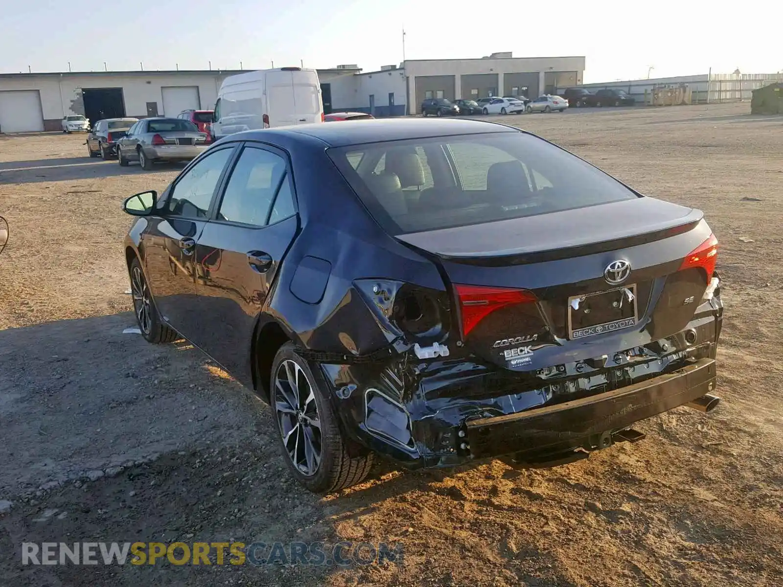 3 Photograph of a damaged car 2T1BURHE9KC206881 TOYOTA COROLLA 2019