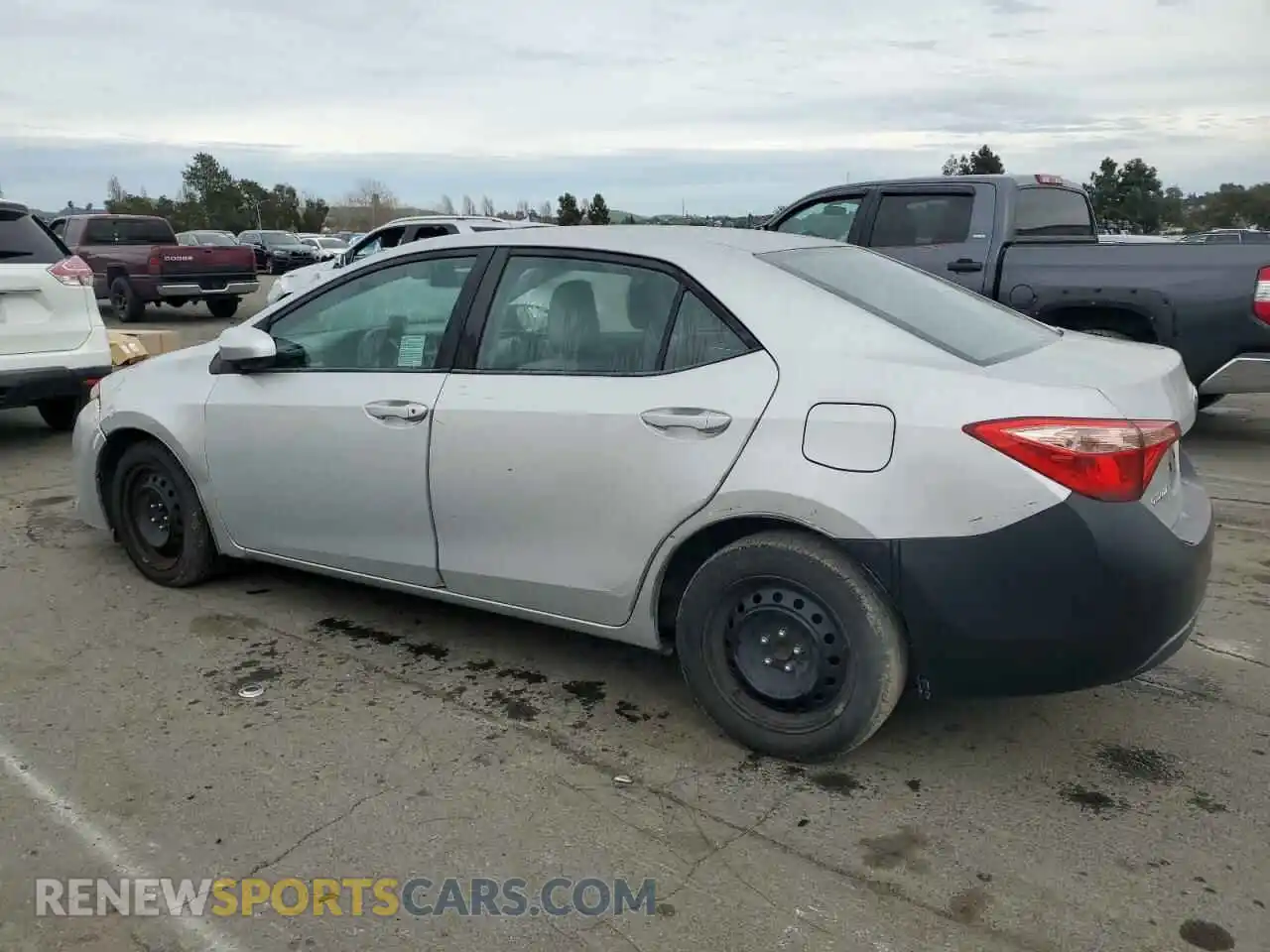 2 Photograph of a damaged car 2T1BURHE9KC213720 TOYOTA COROLLA 2019