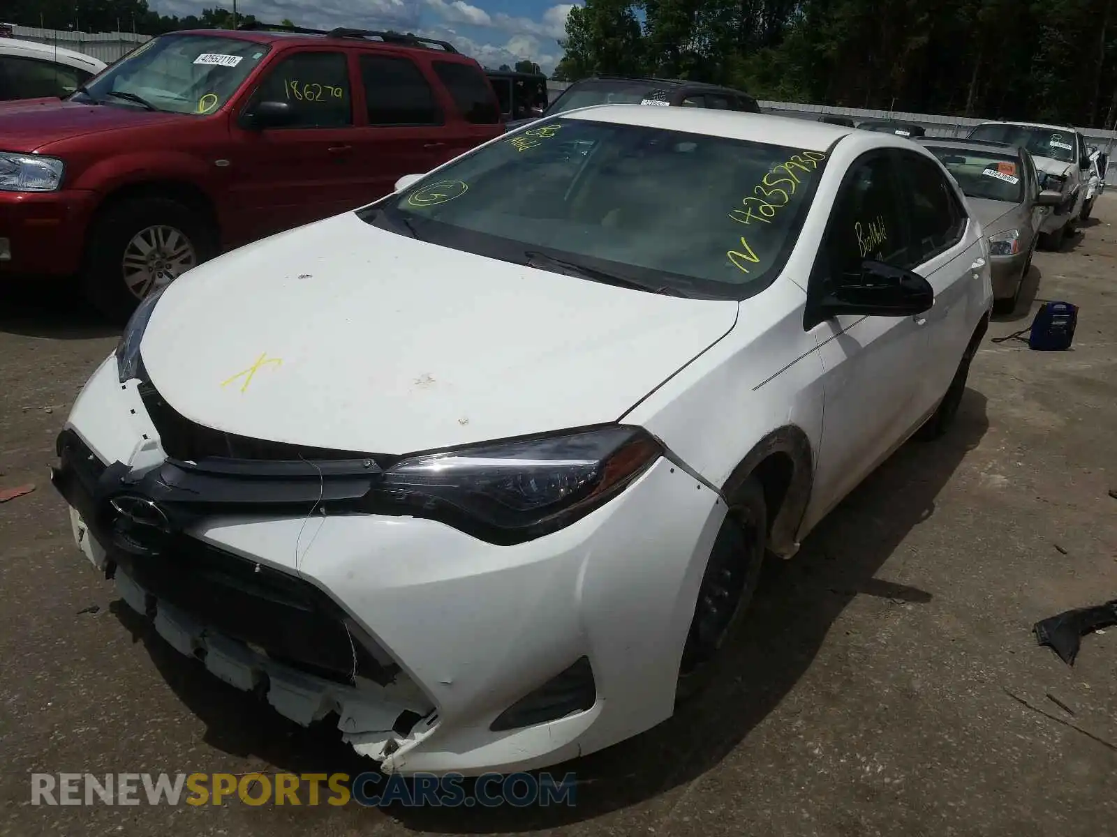 2 Photograph of a damaged car 2T1BURHE9KC216889 TOYOTA COROLLA 2019