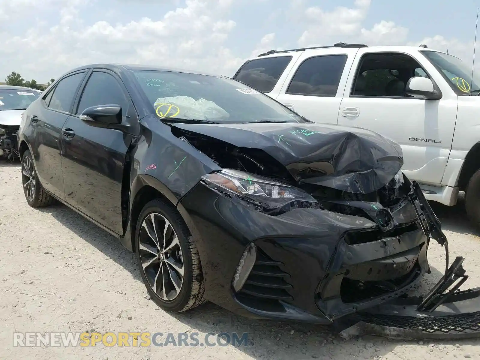 1 Photograph of a damaged car 2T1BURHE9KC217427 TOYOTA COROLLA 2019