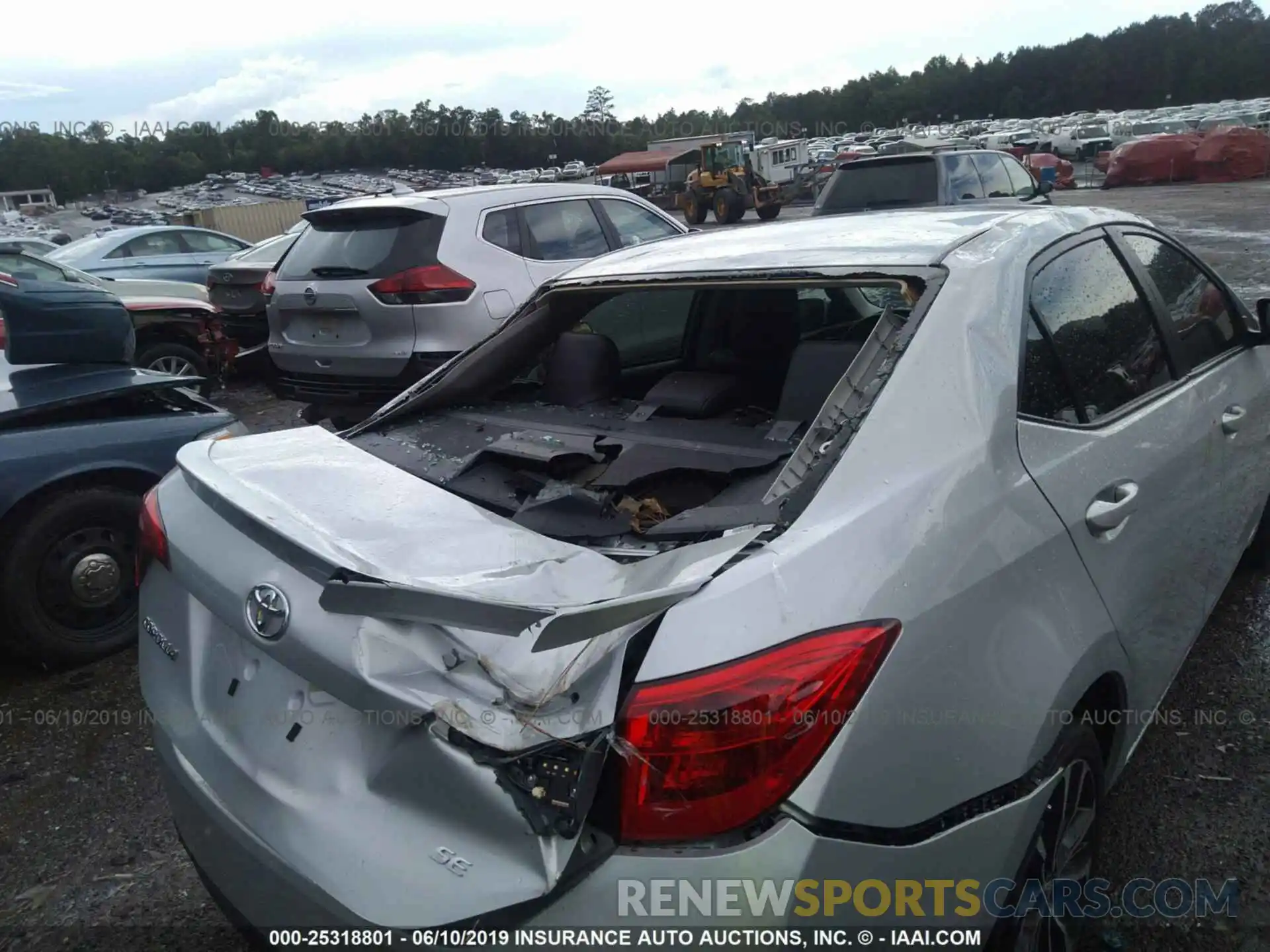 6 Photograph of a damaged car 2T1BURHE9KC217685 TOYOTA COROLLA 2019