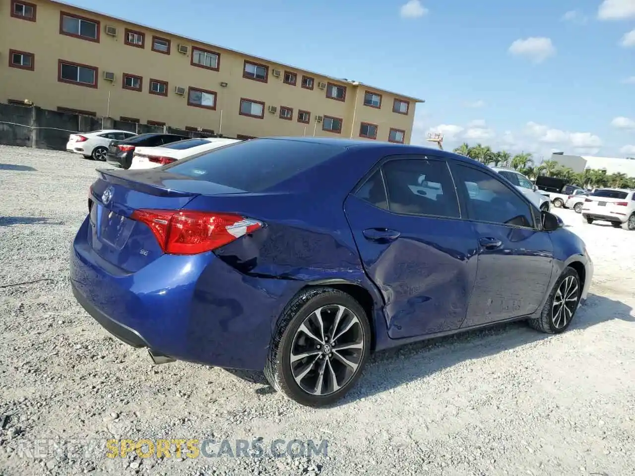 3 Photograph of a damaged car 2T1BURHE9KC223390 TOYOTA COROLLA 2019