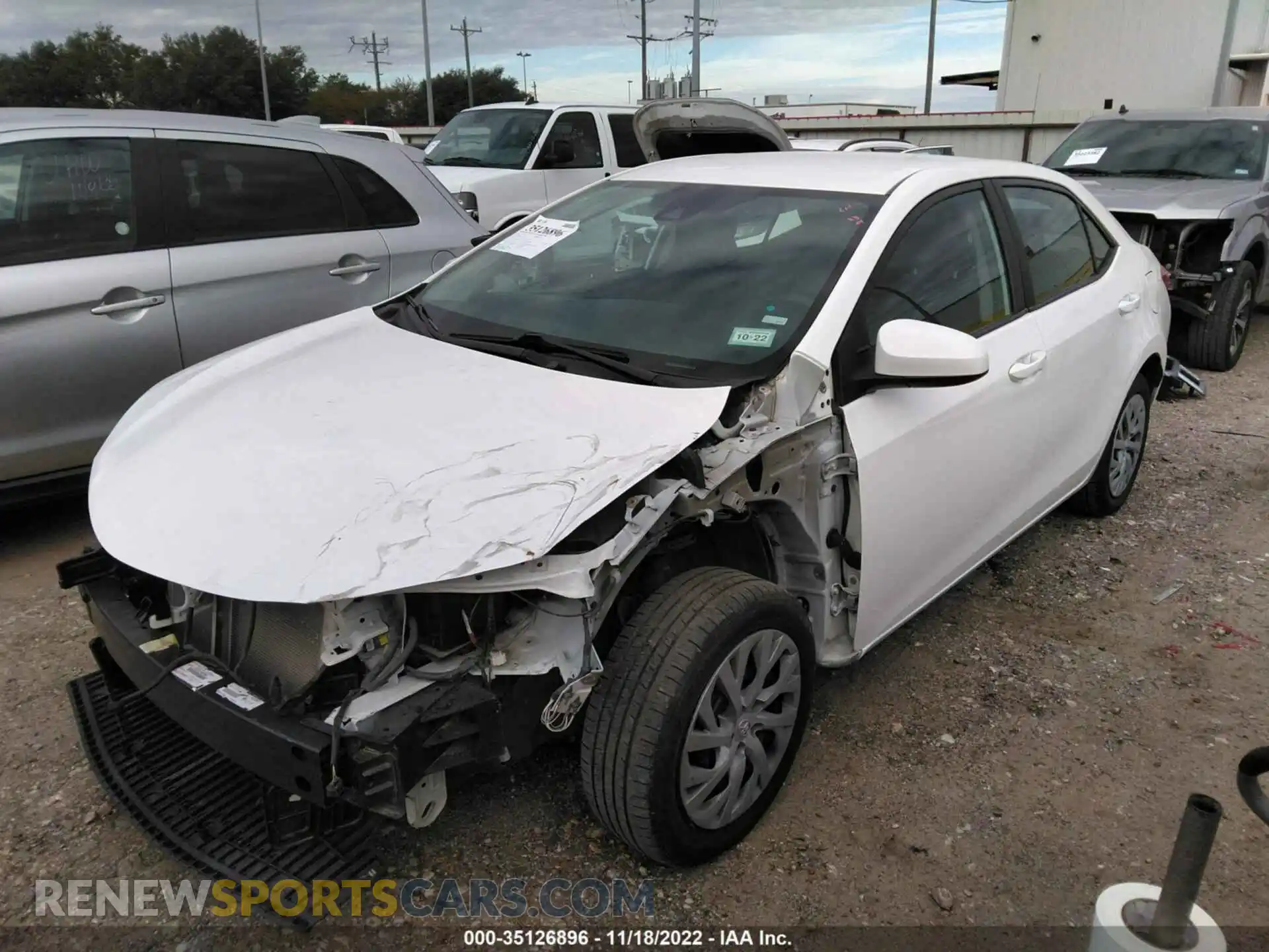 2 Photograph of a damaged car 2T1BURHE9KC236785 TOYOTA COROLLA 2019