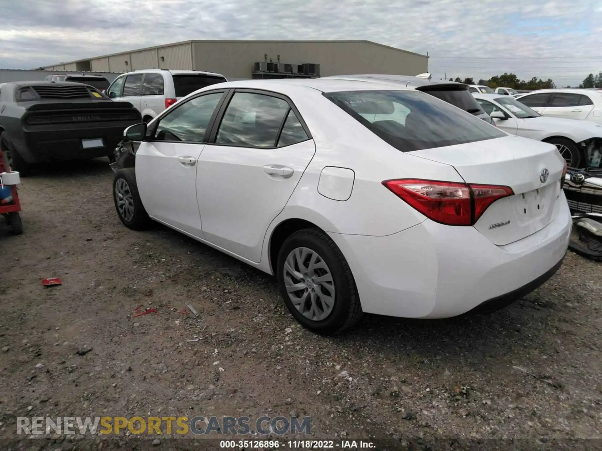 3 Photograph of a damaged car 2T1BURHE9KC236785 TOYOTA COROLLA 2019