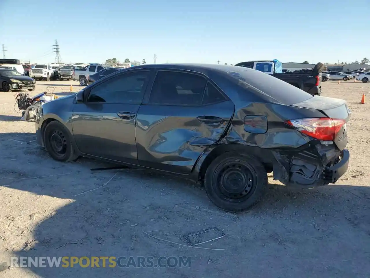 2 fotografías del automóvil dañado 2T1BURHE9KC237743 TOYOTA COROLLA 2019