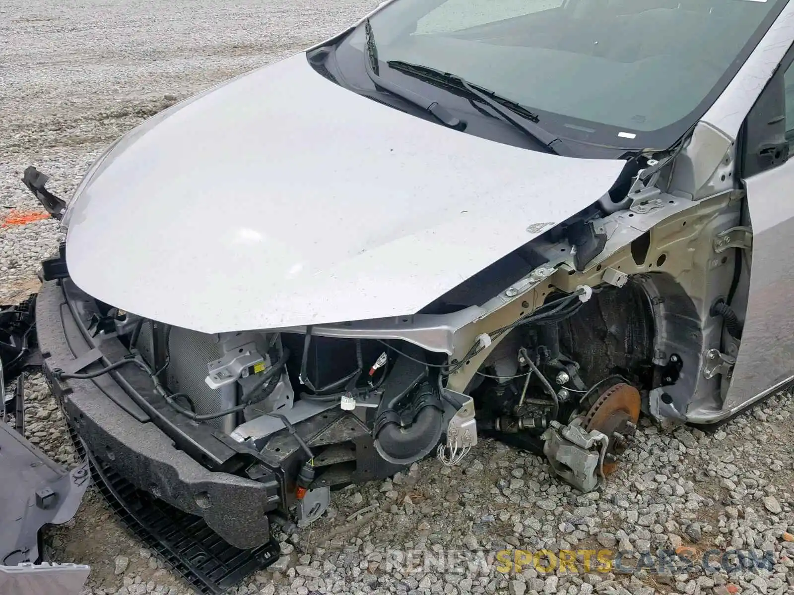 9 Photograph of a damaged car 2T1BURHEXKC129177 TOYOTA COROLLA 2019