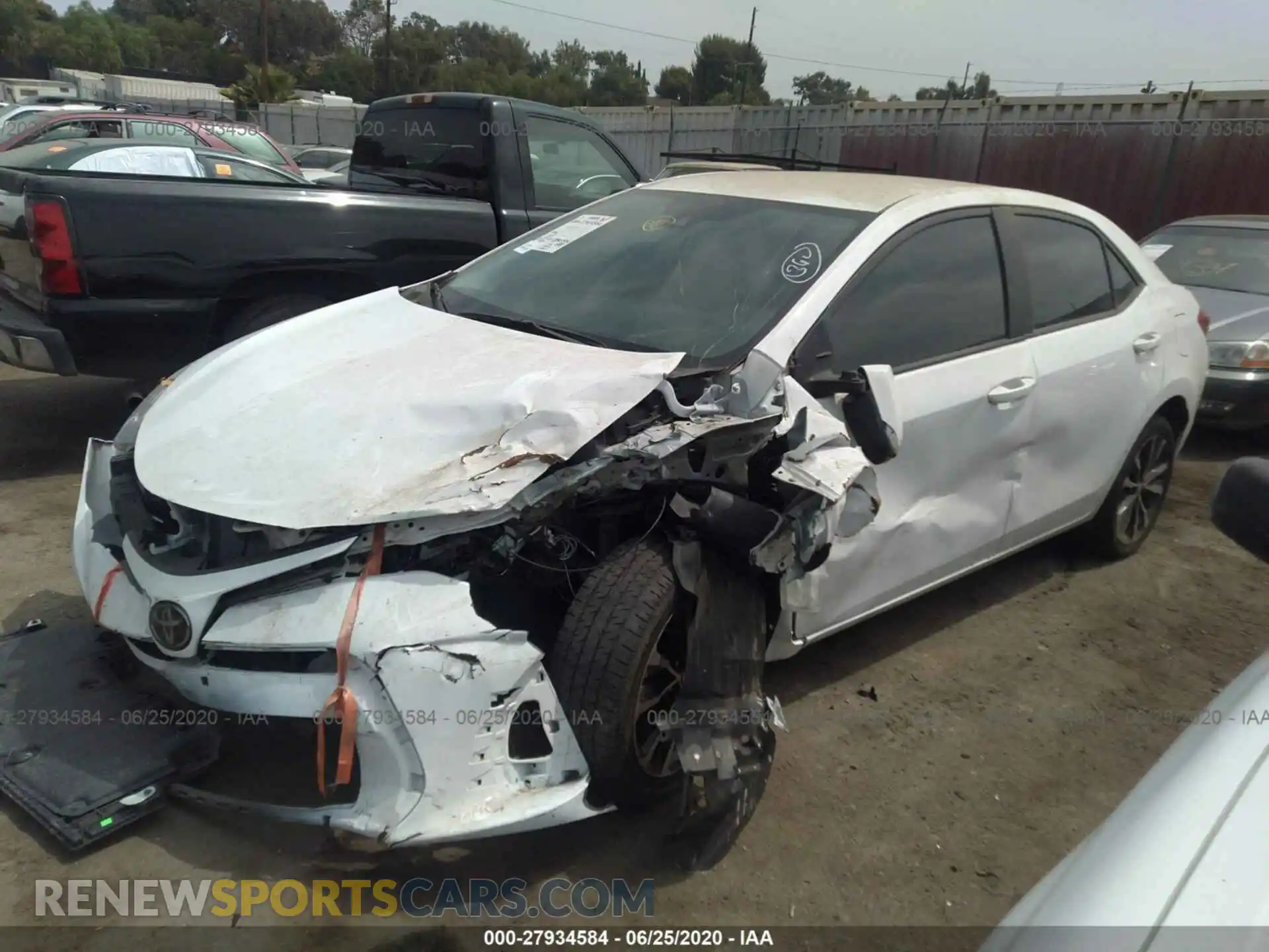 2 Photograph of a damaged car 2T1BURHEXKC134718 TOYOTA COROLLA 2019