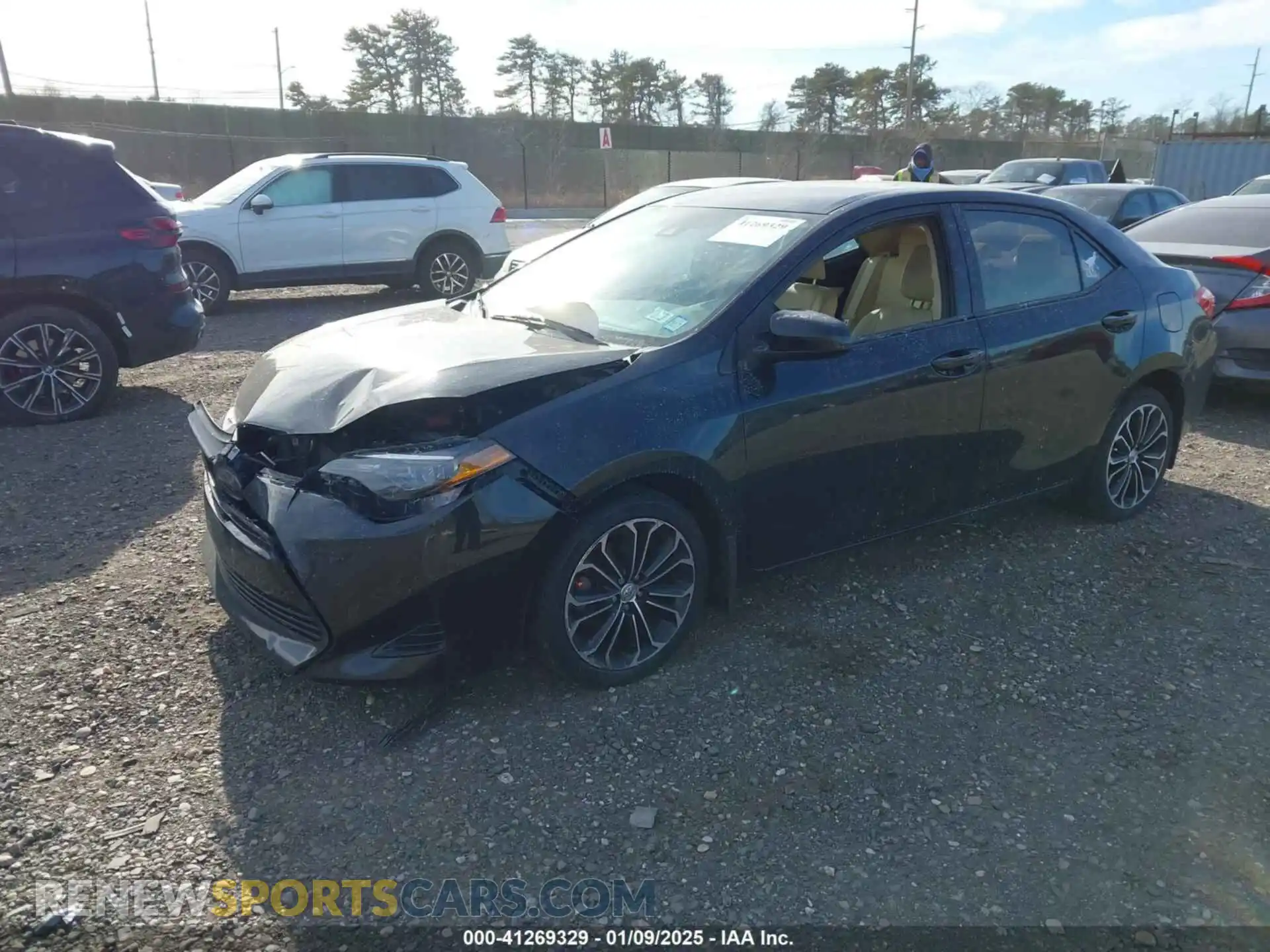 2 Photograph of a damaged car 2T1BURHEXKC135240 TOYOTA COROLLA 2019