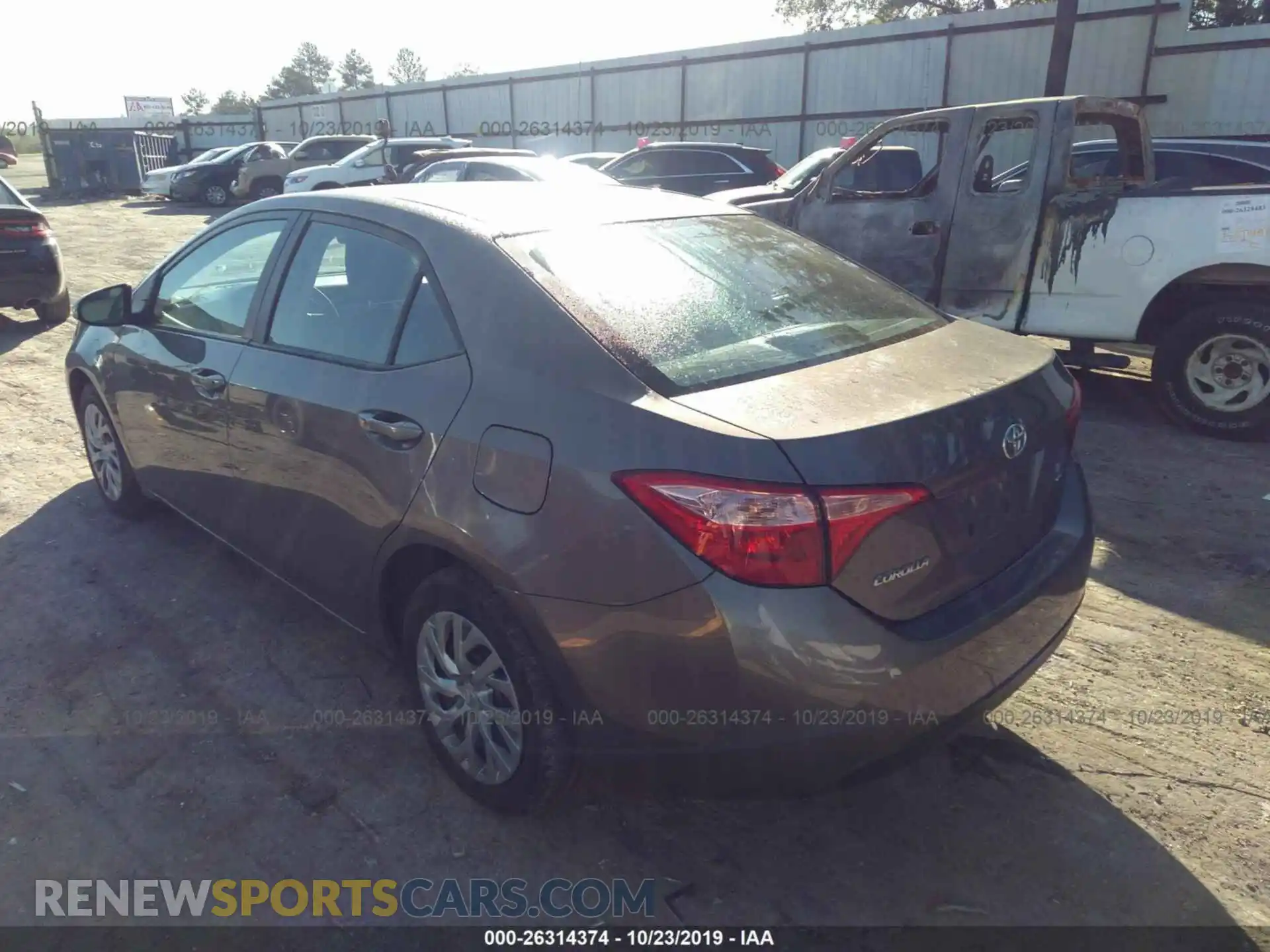 3 Photograph of a damaged car 2T1BURHEXKC152104 TOYOTA COROLLA 2019