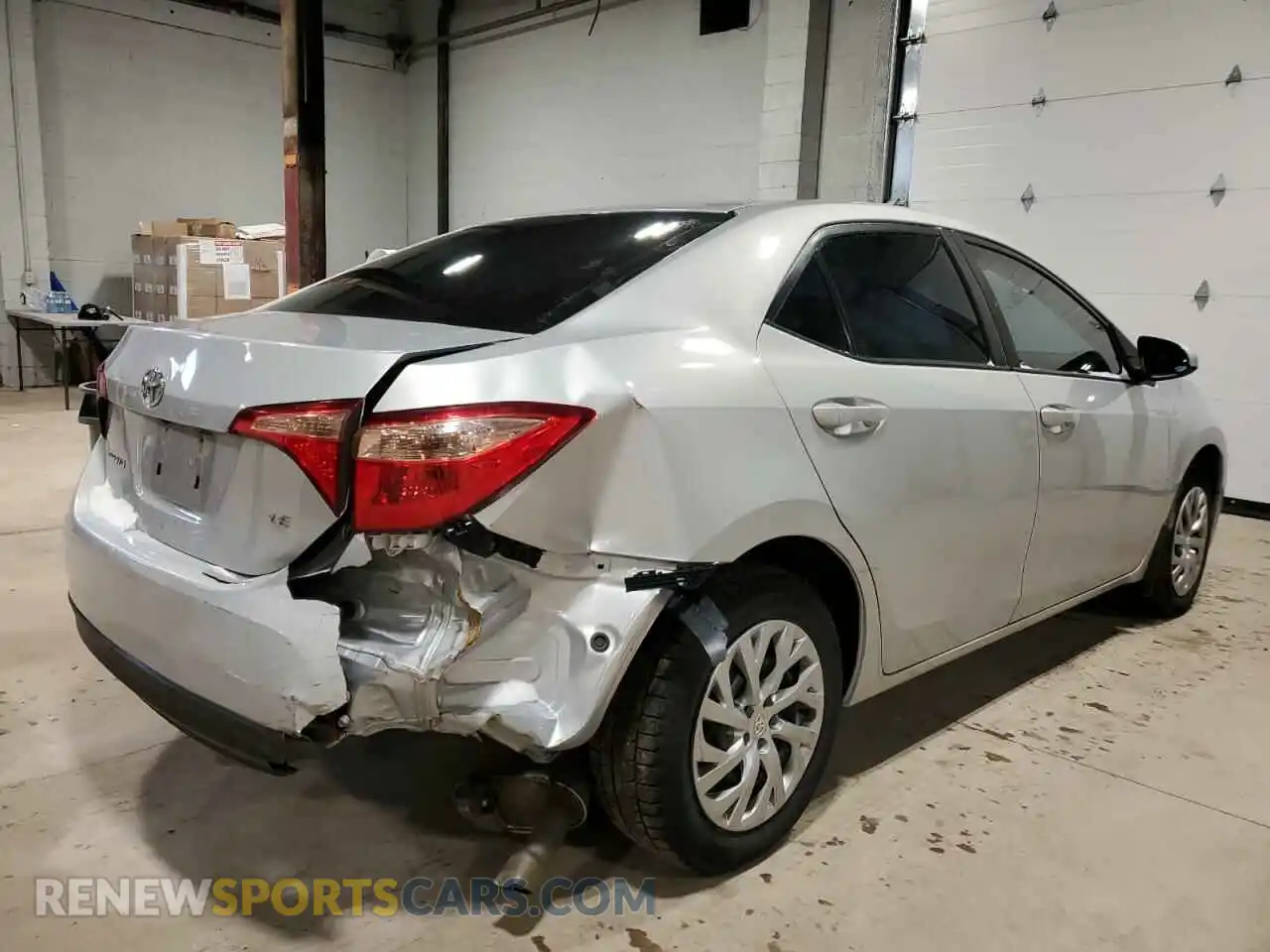 3 Photograph of a damaged car 2T1BURHEXKC174880 TOYOTA COROLLA 2019