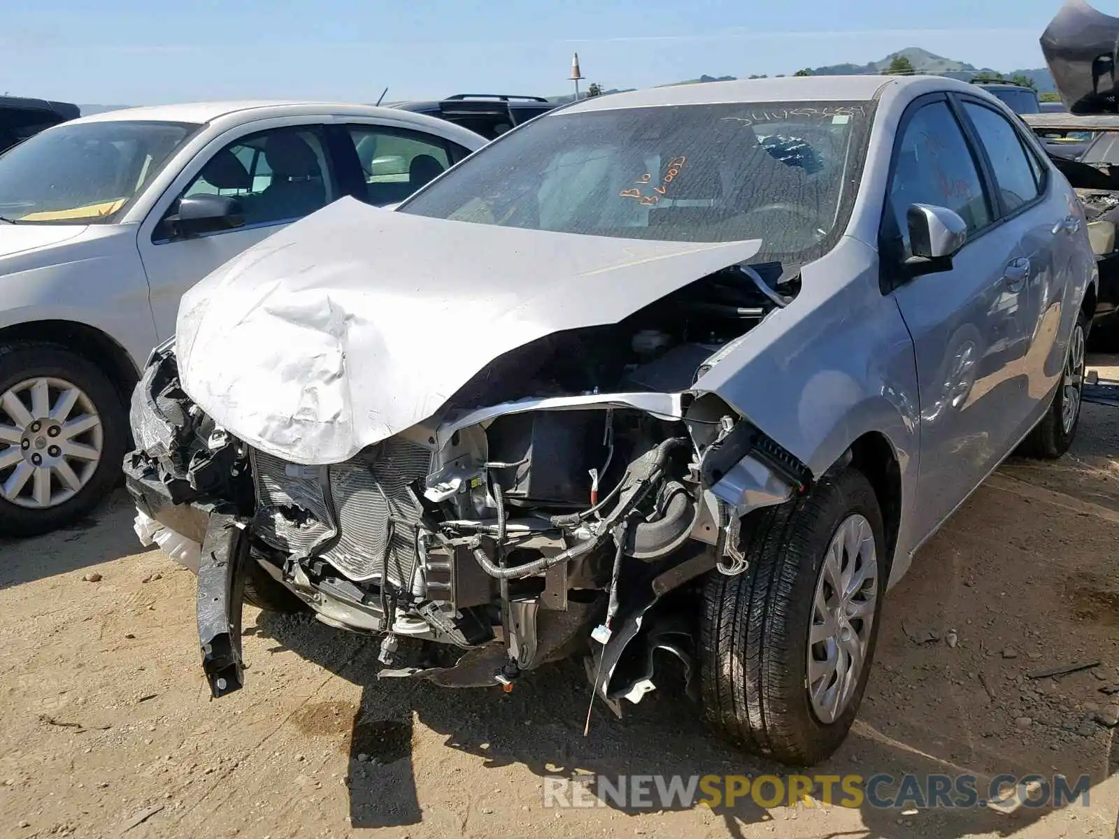 2 Photograph of a damaged car 2T1BURHEXKC175205 TOYOTA COROLLA 2019