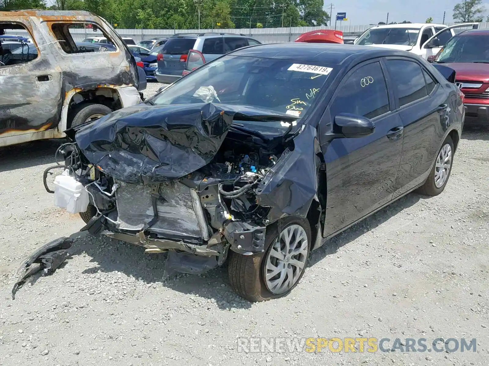 2 Photograph of a damaged car 2T1BURHEXKC178668 TOYOTA COROLLA 2019