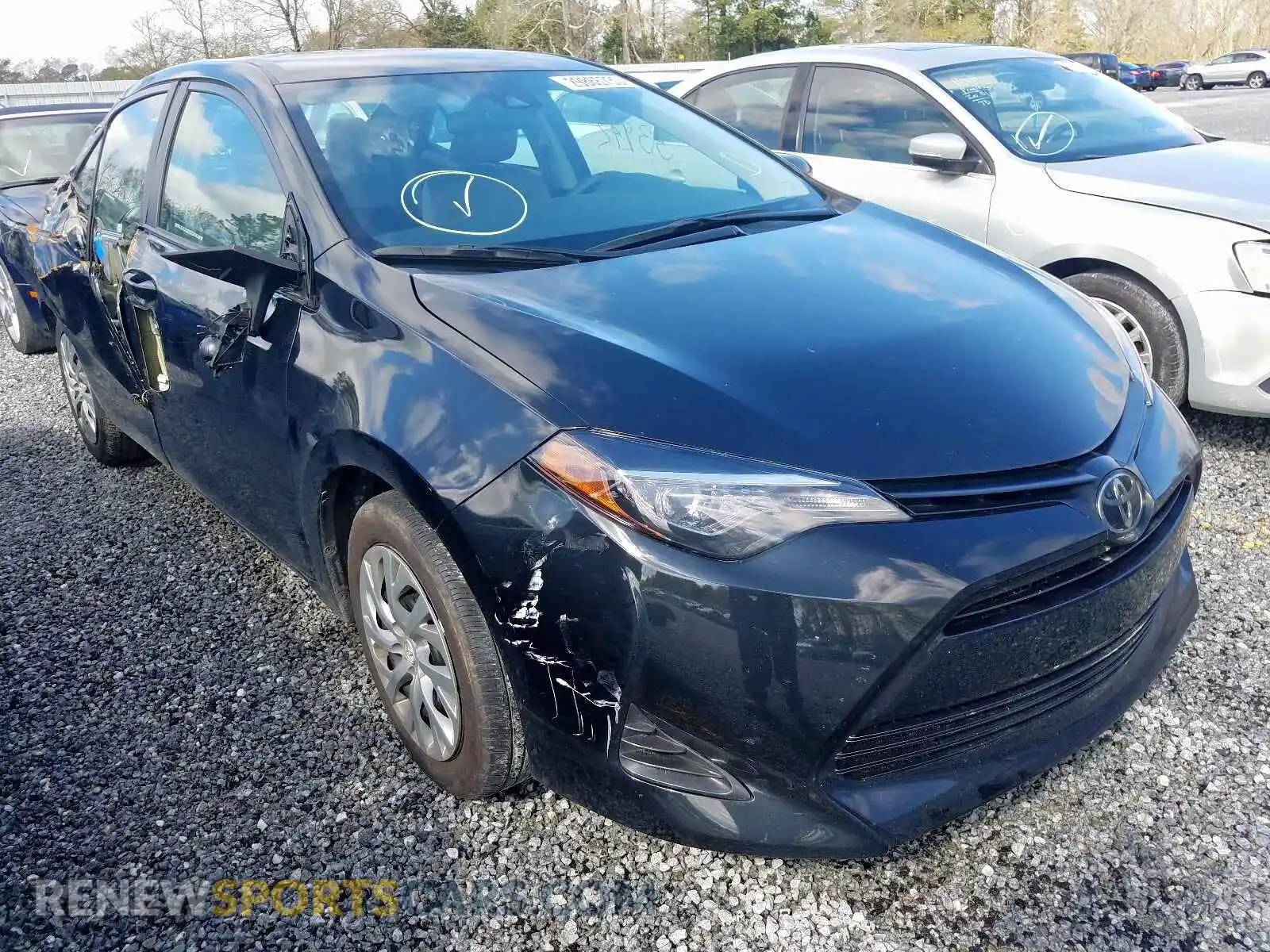 1 Photograph of a damaged car 2T1BURHEXKC180565 TOYOTA COROLLA 2019