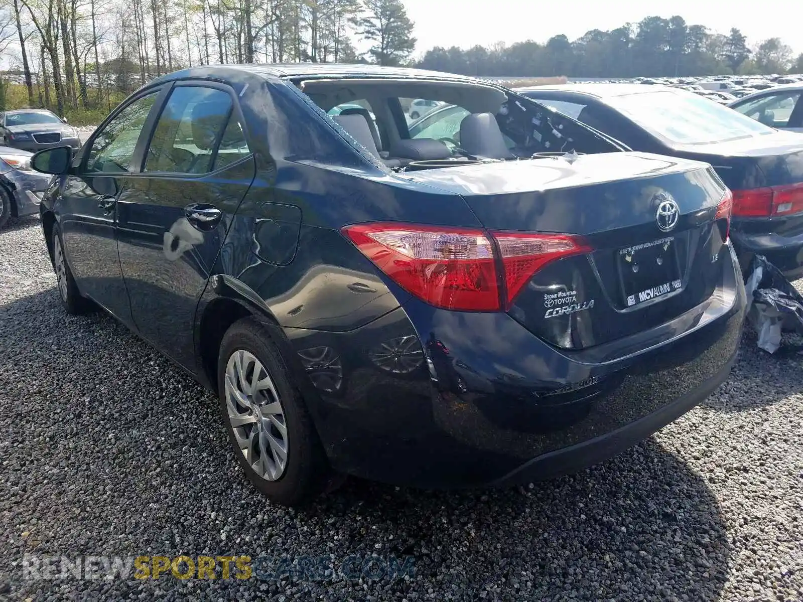 3 Photograph of a damaged car 2T1BURHEXKC180565 TOYOTA COROLLA 2019