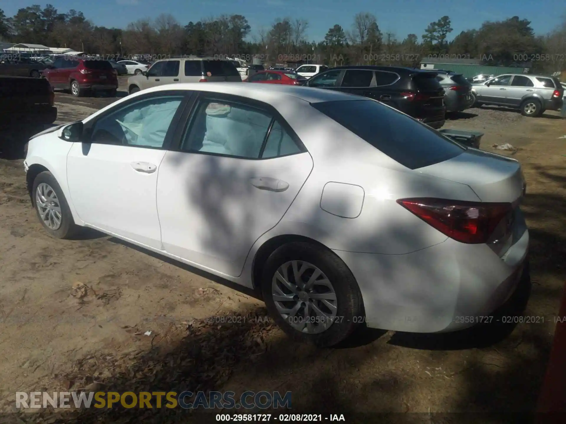 3 Photograph of a damaged car 2T1BURHEXKC181408 TOYOTA COROLLA 2019