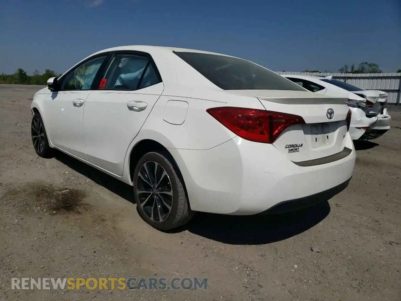3 Photograph of a damaged car 2T1BURHEXKC196619 TOYOTA COROLLA 2019